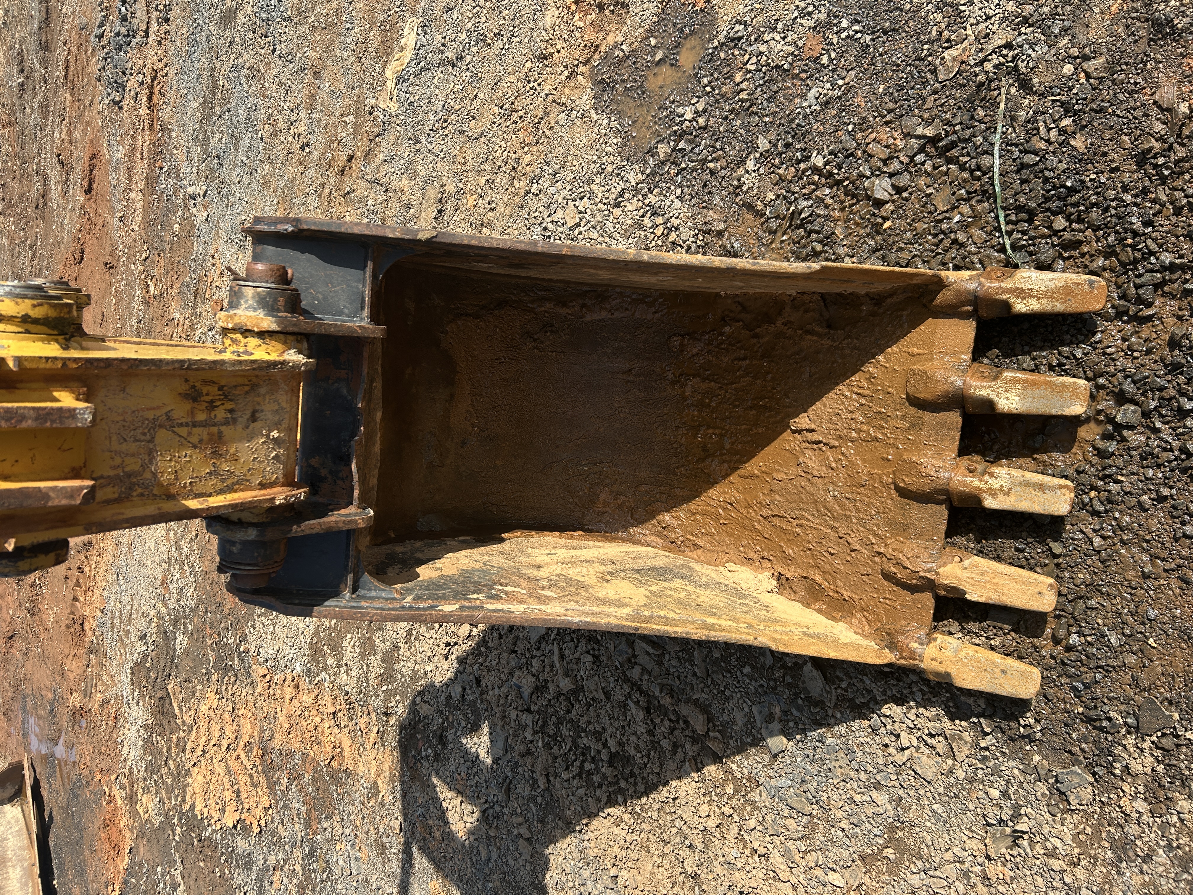 Used 2015 Caterpillar 420F2 IT