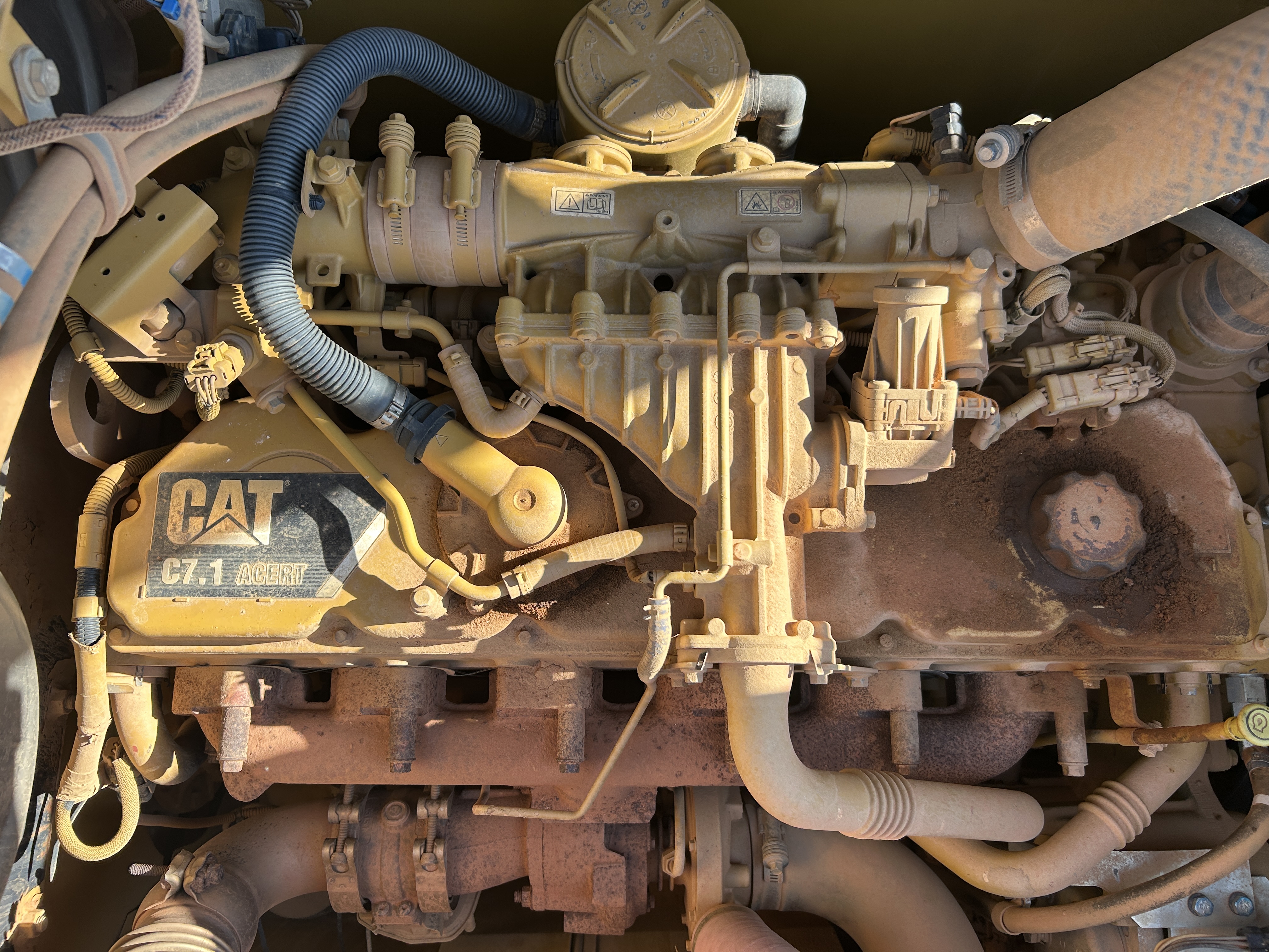 Used 2016 Caterpillar 323FL