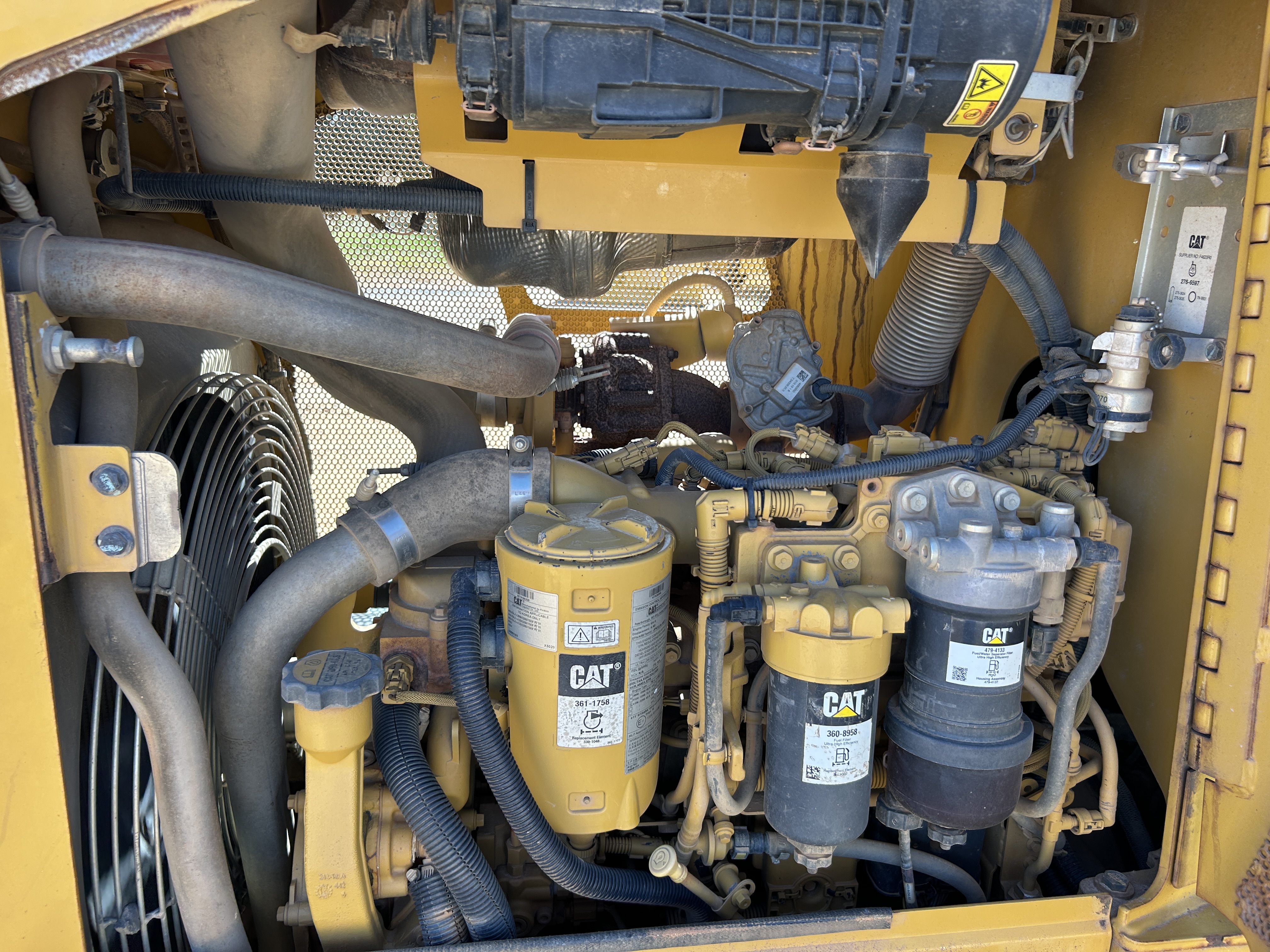 Used 2018 Caterpillar D5K2 XL with complete new CAT U/C