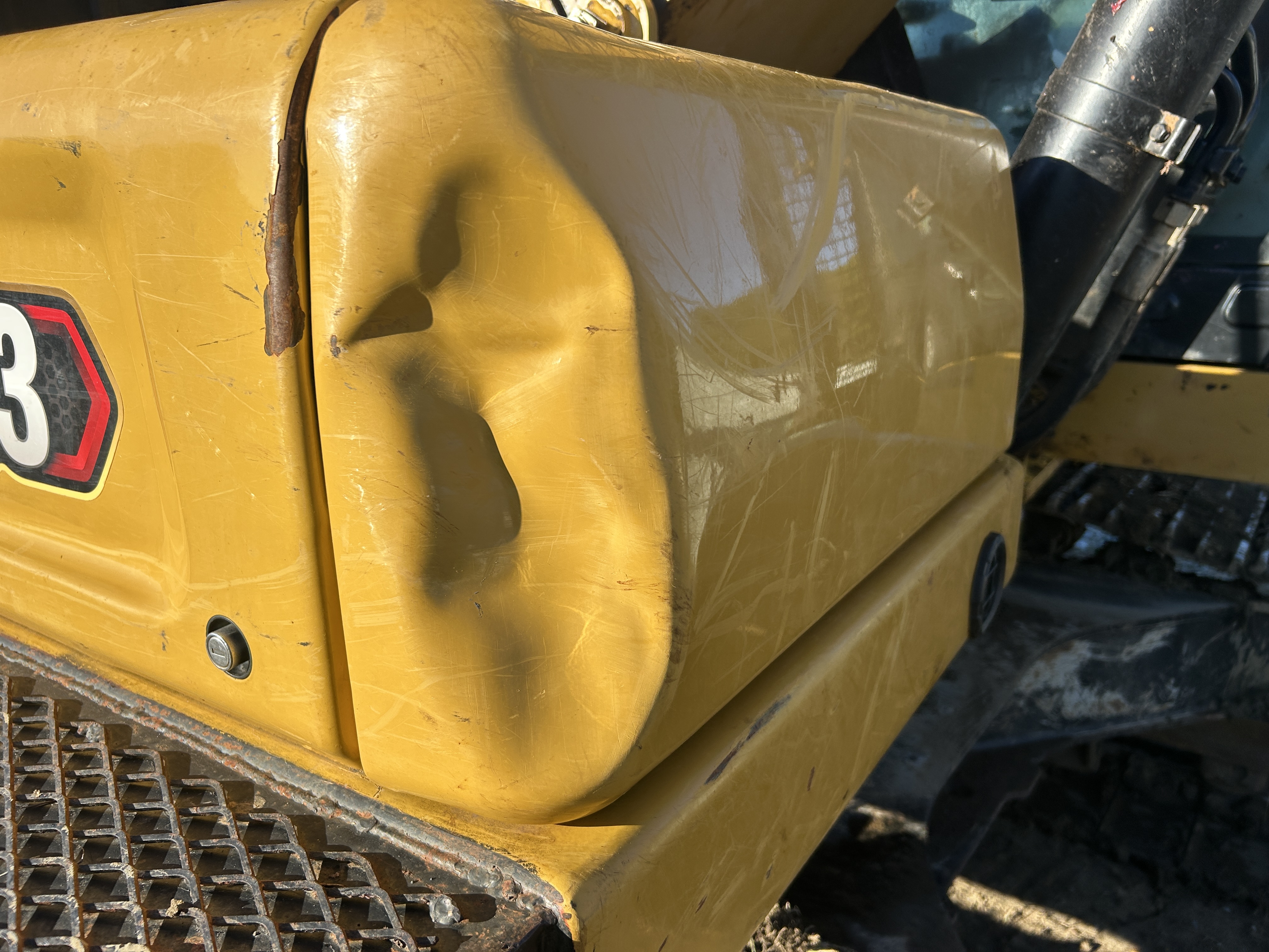 Used 2023 Caterpillar 323 with Progressive Link Hydraulic Thumb, New undercarriage, Grade 3D Ready