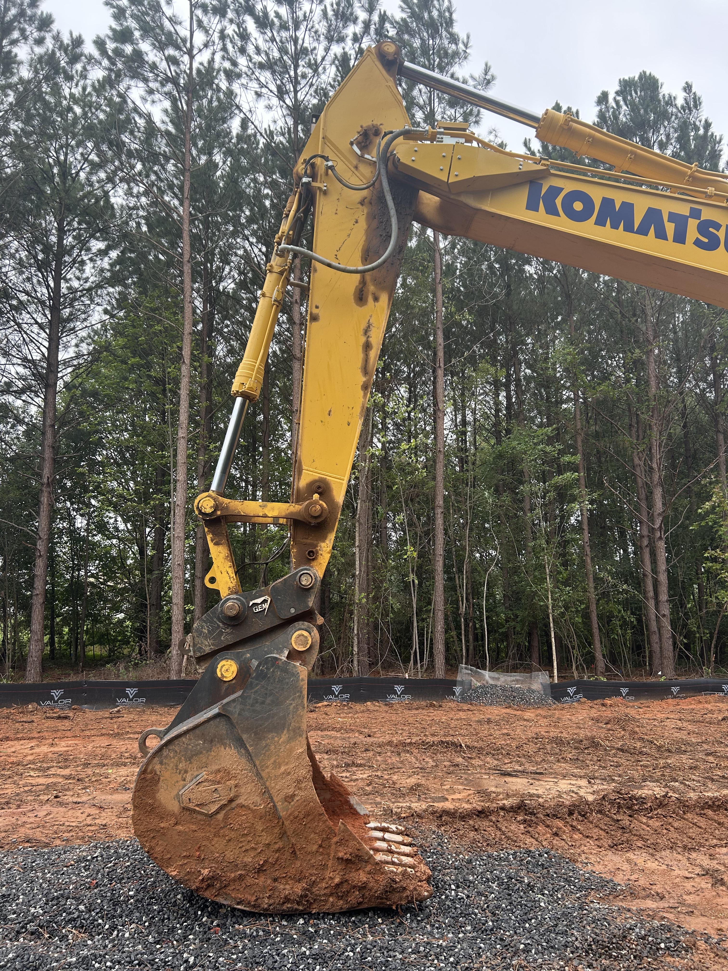 Used 2024 Komatsu PC360CLI-11 042