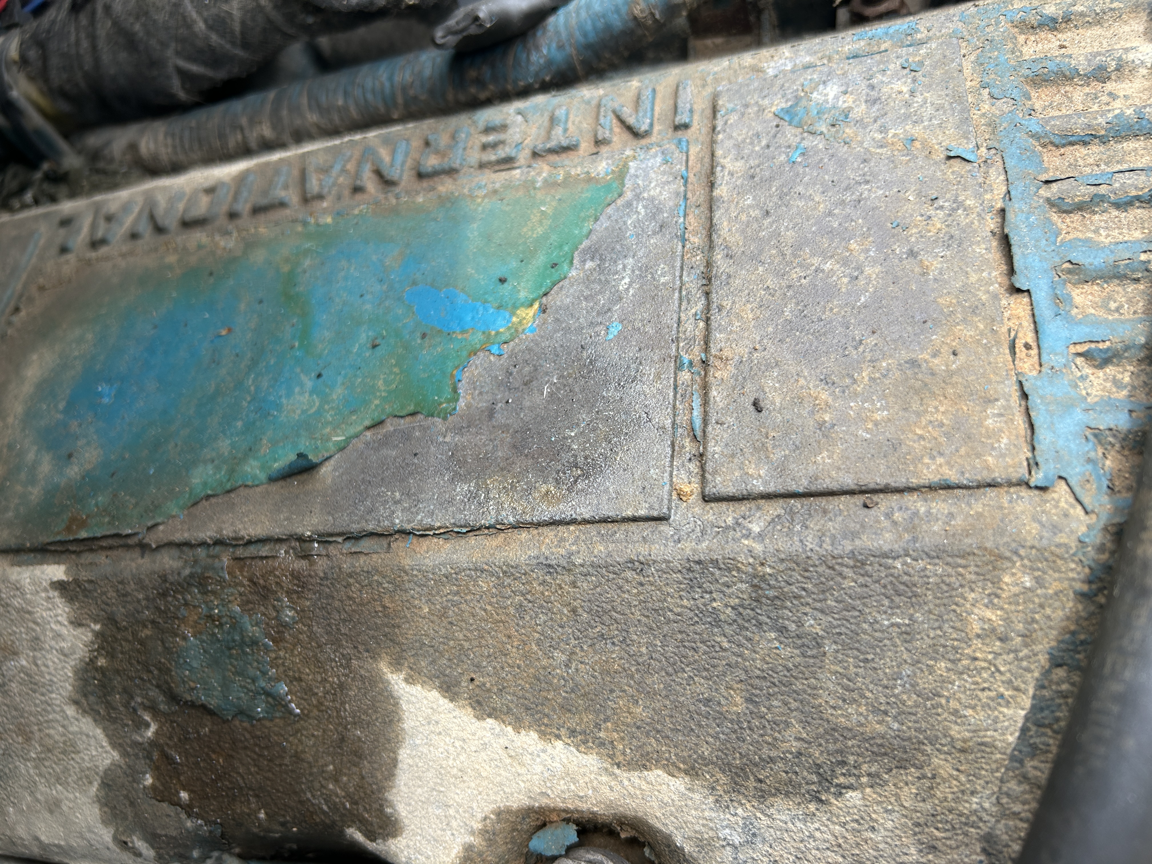 Used 2006 International 2000 Gallon Water Truck