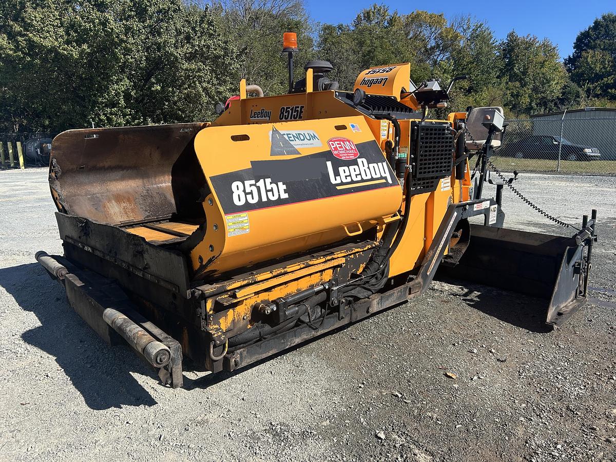 Used 2021 Leeboy 8515E