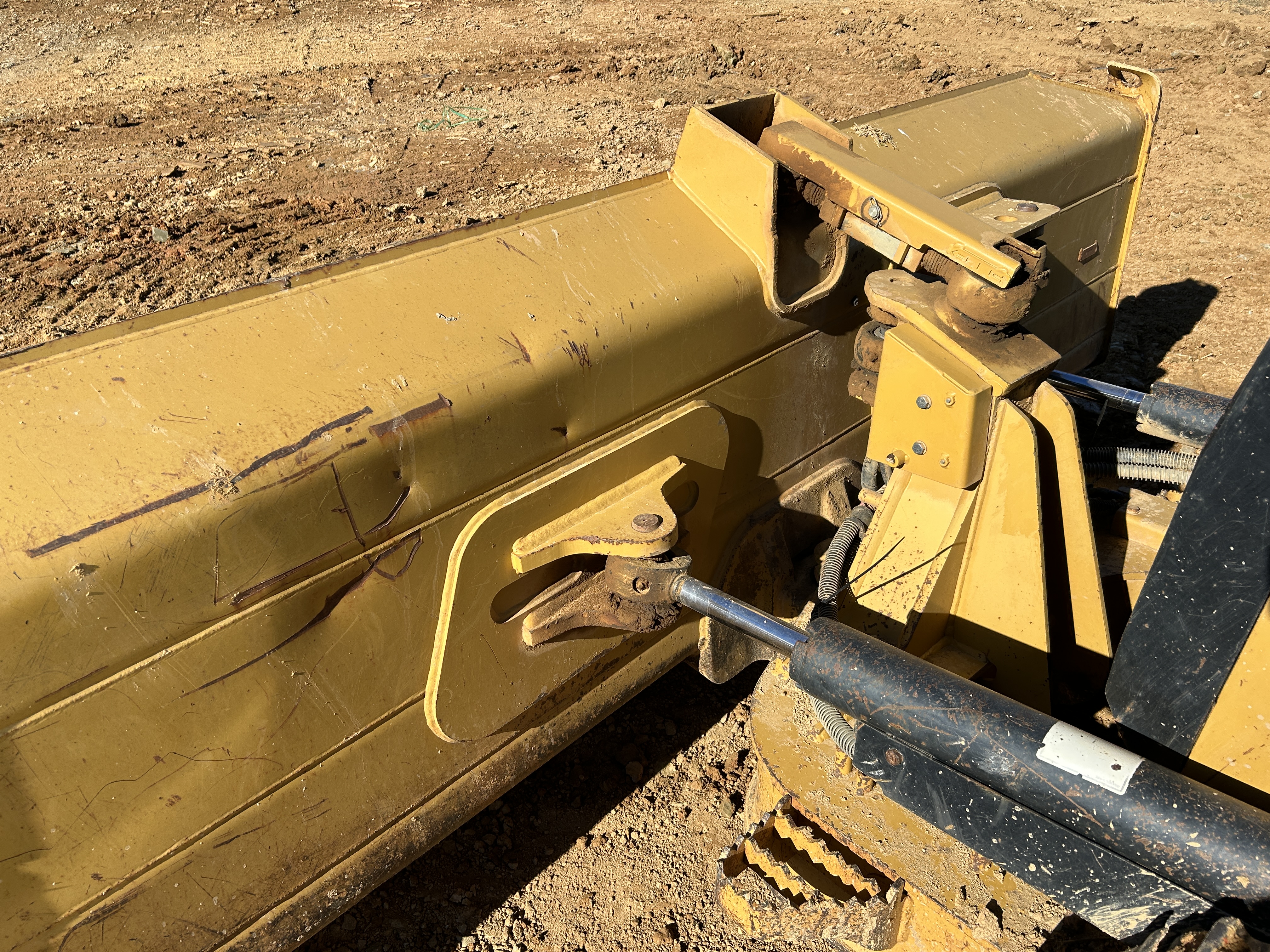 Used 2014 Caterpillar D5K2 LGP