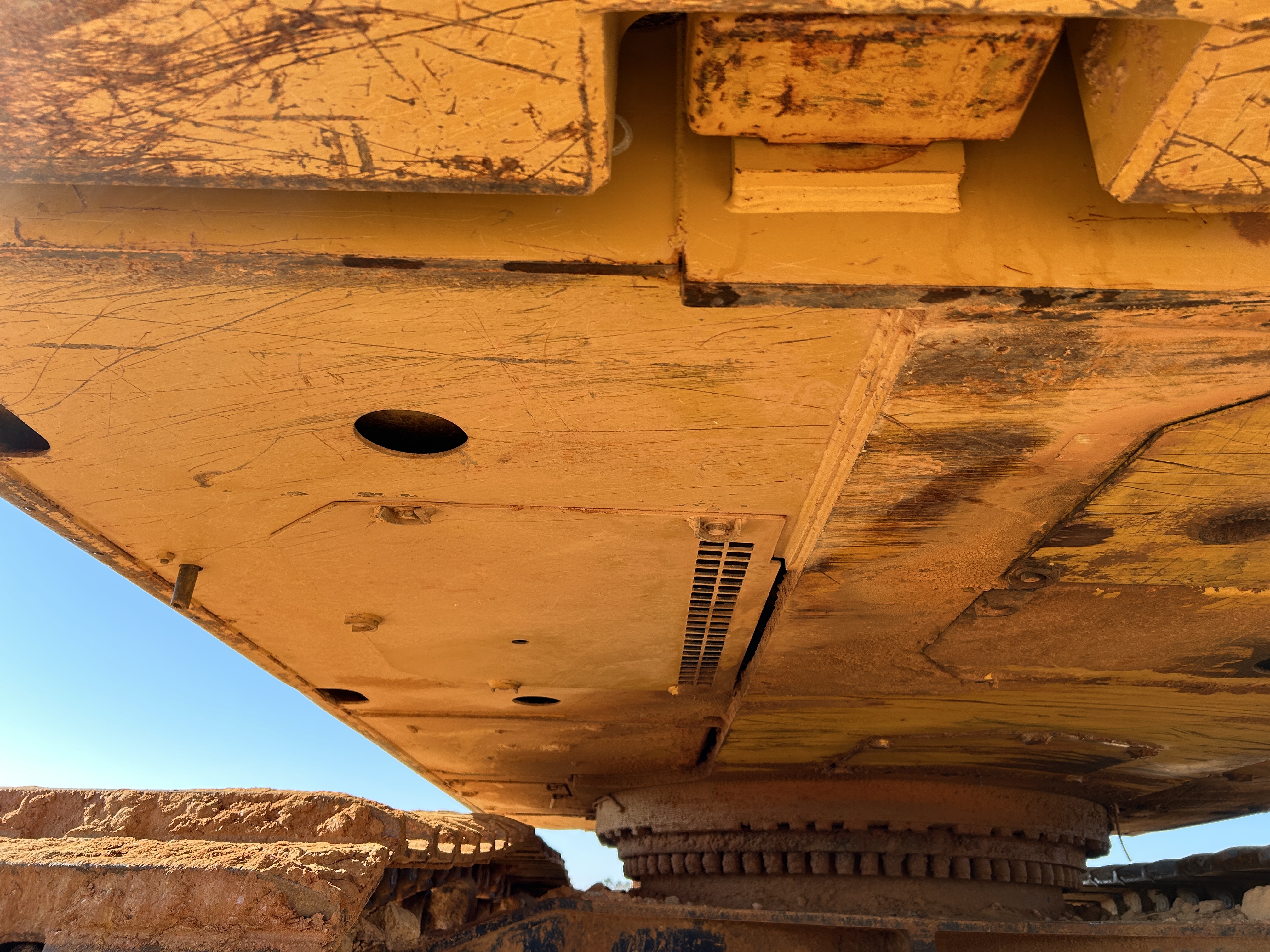 Used 2016 Caterpillar 349FL