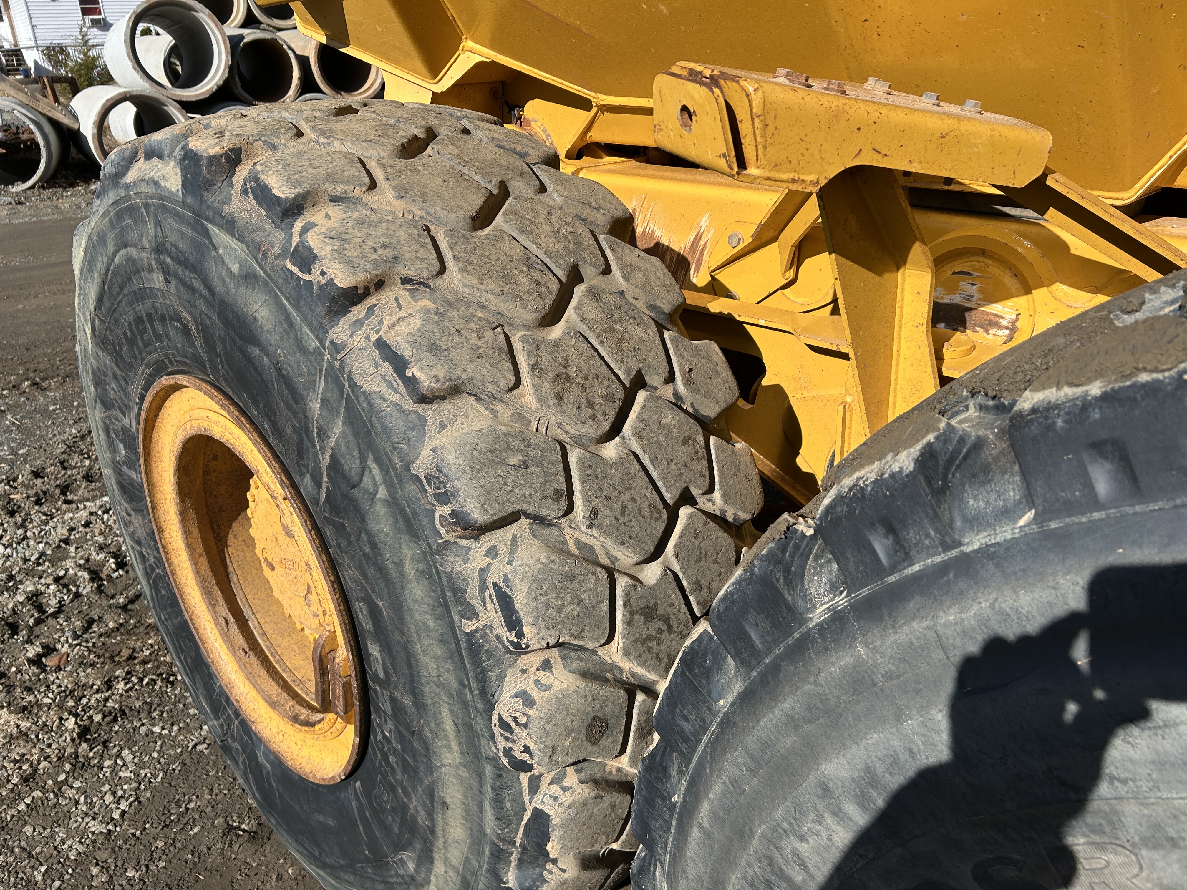 Used 2015 Deere 300D Series II