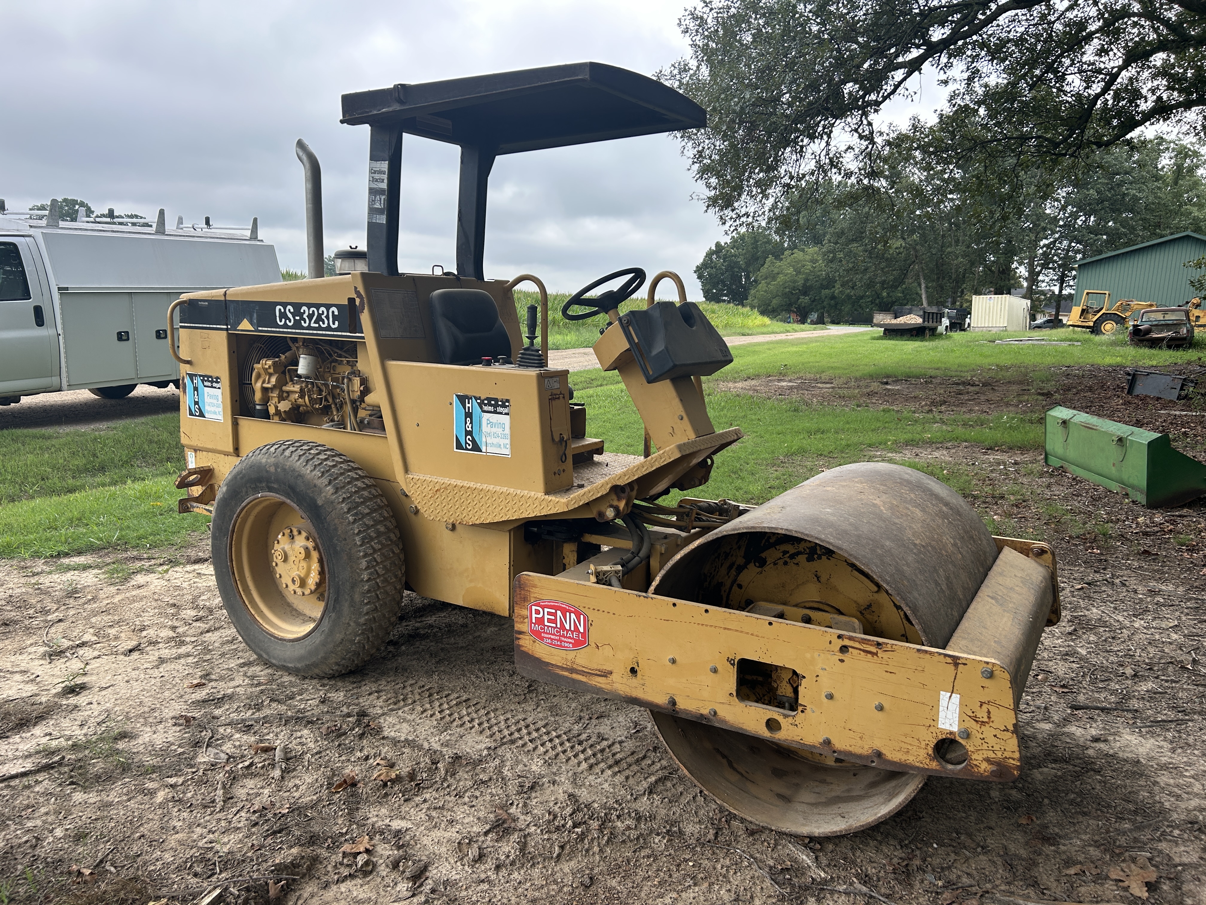 Used 1999 Caterpillar CS-323C Refubished and ready