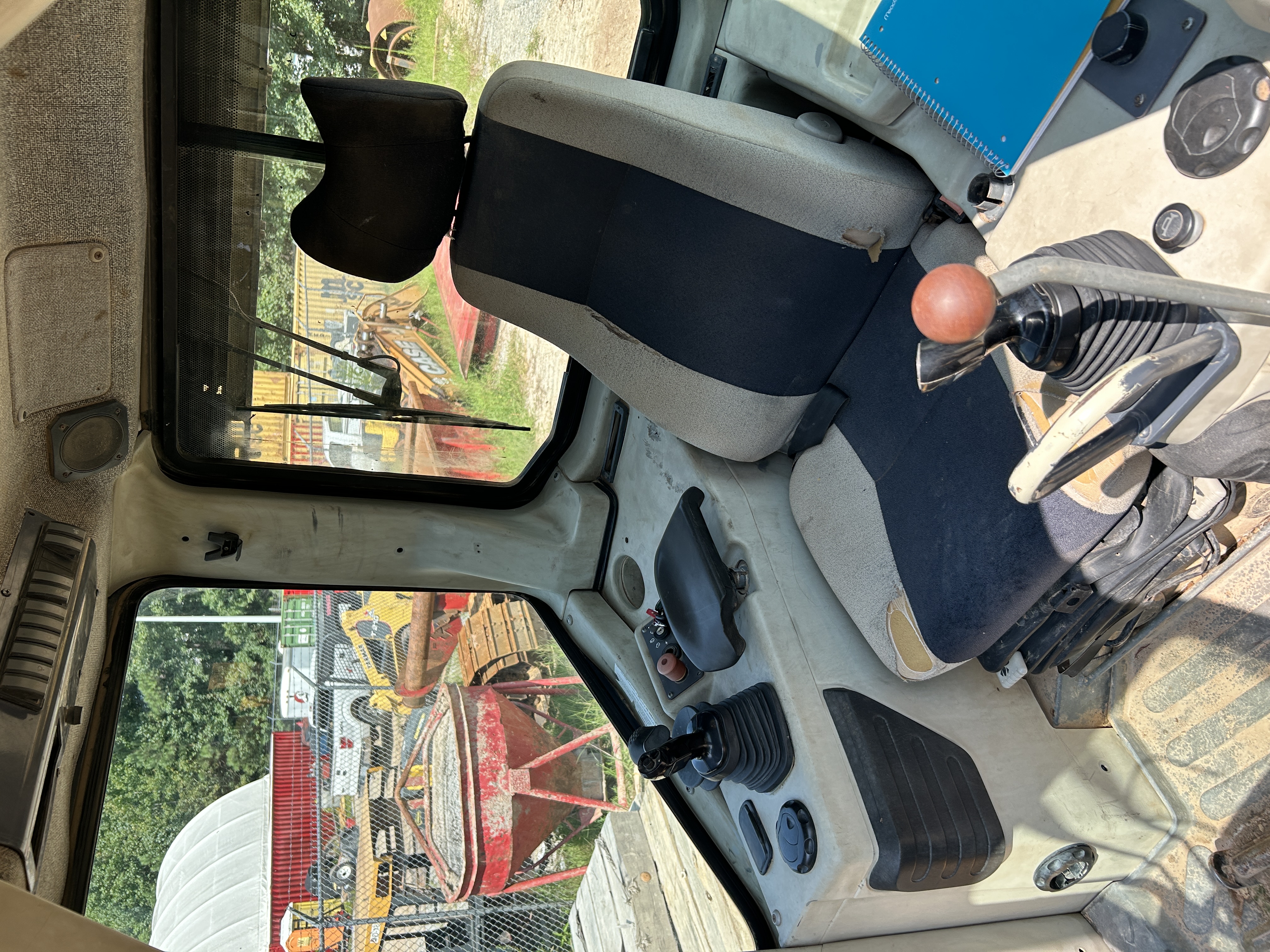 Used 2009 DEERE 950J (D7R size) with ripper