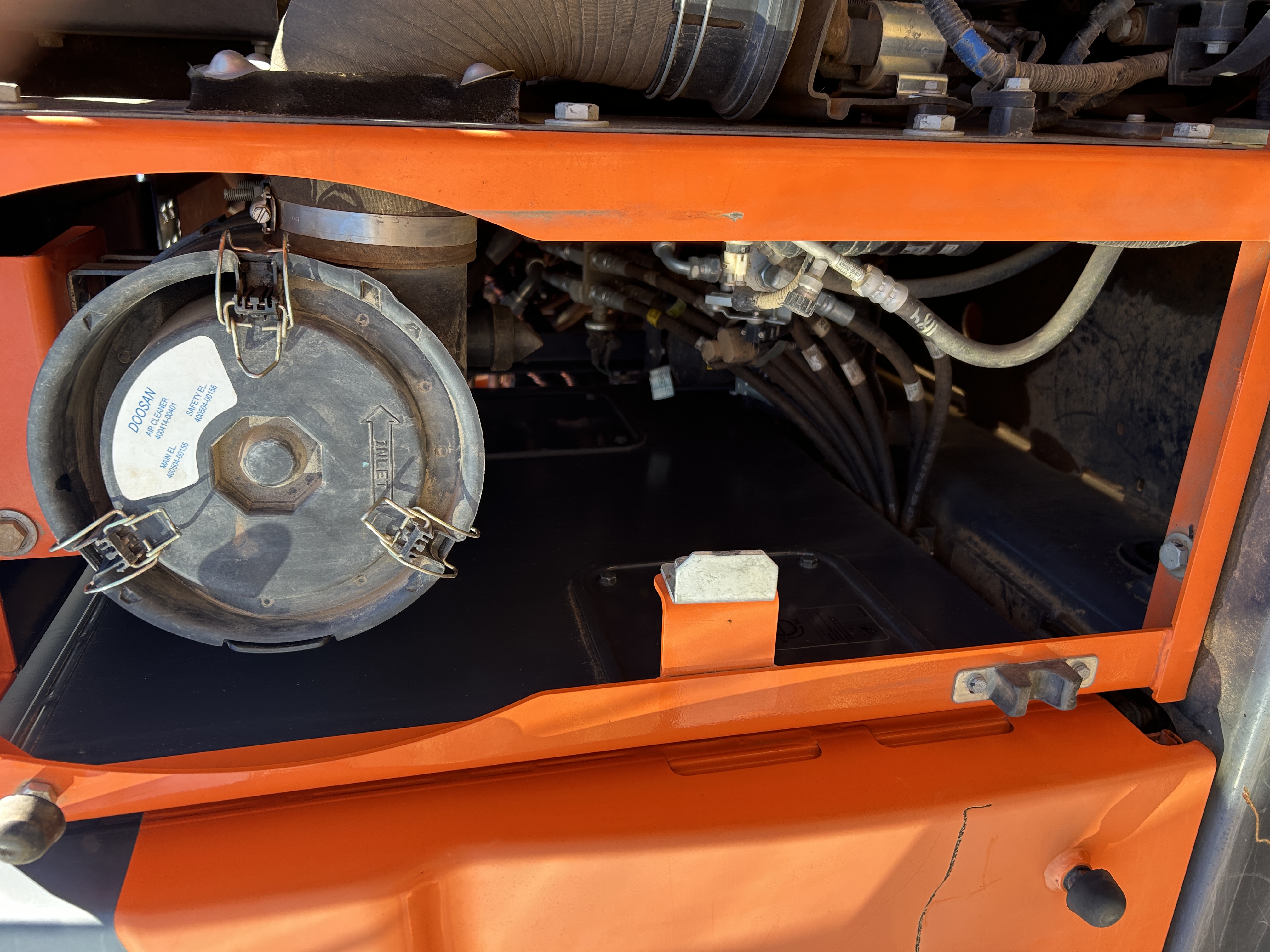 Used 2017 Doosan DX140LC-5