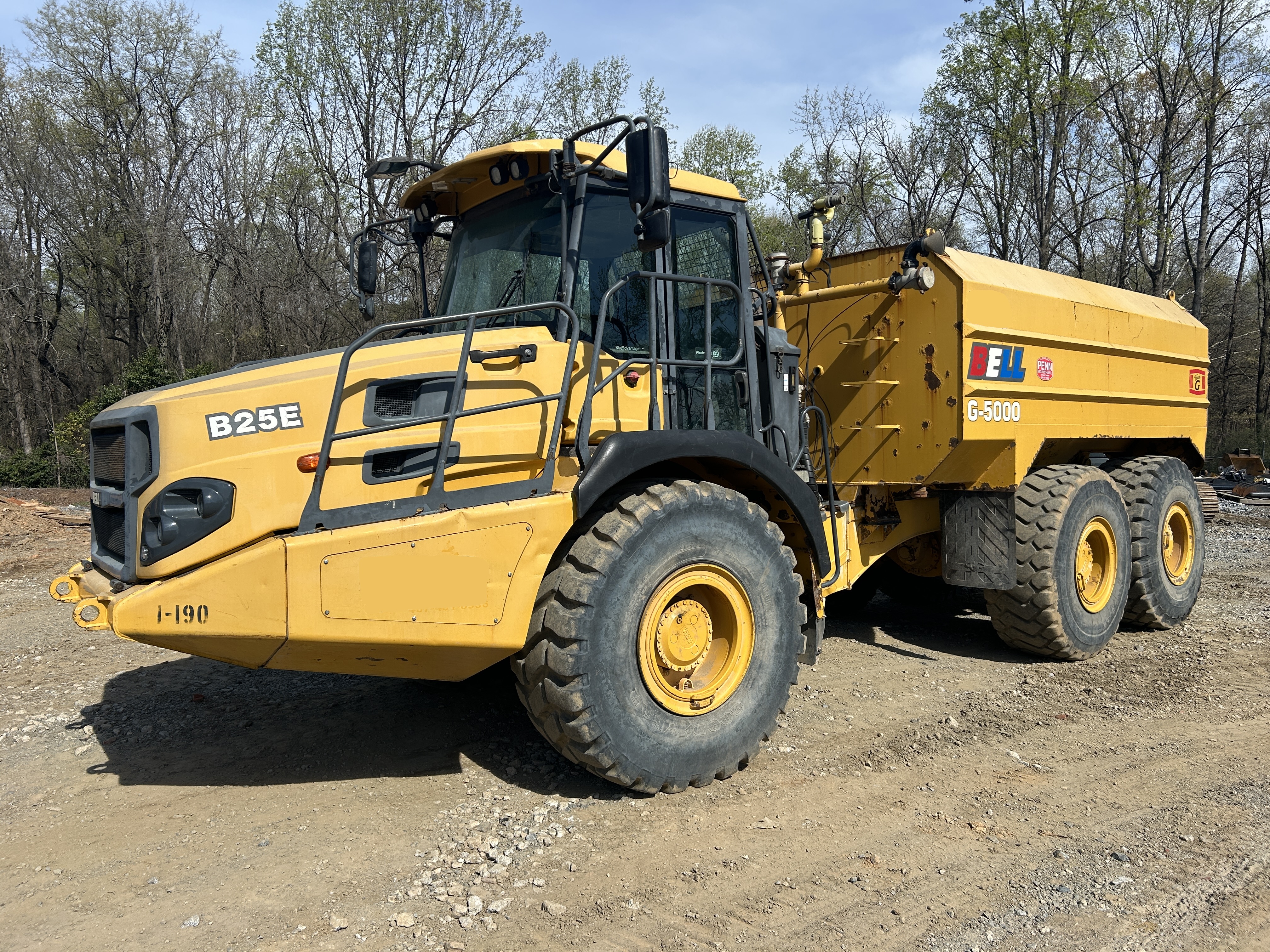 Used 2015 Bell B25E Water Truck