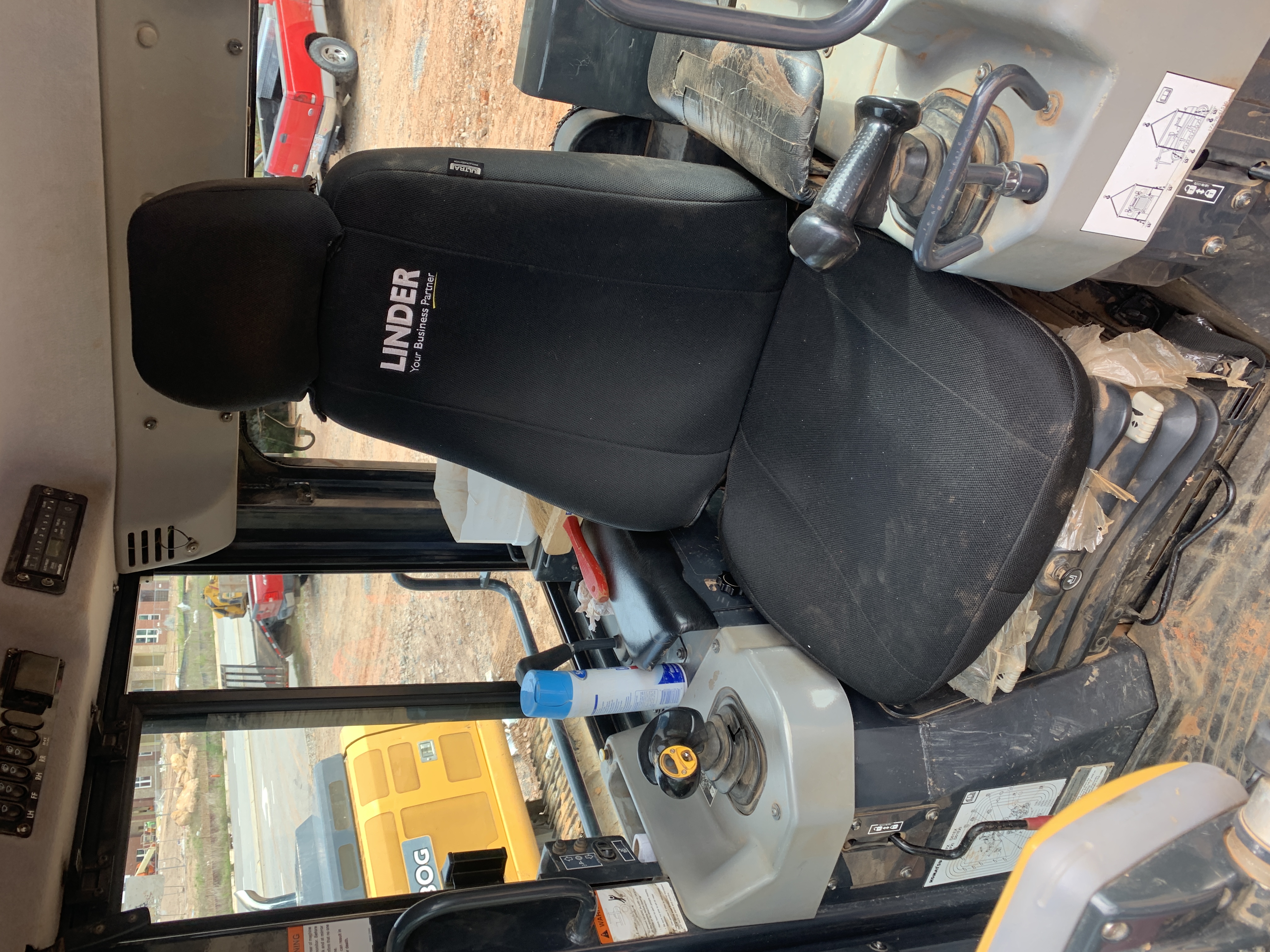 Used 2018 Komatsu D61PXi-24