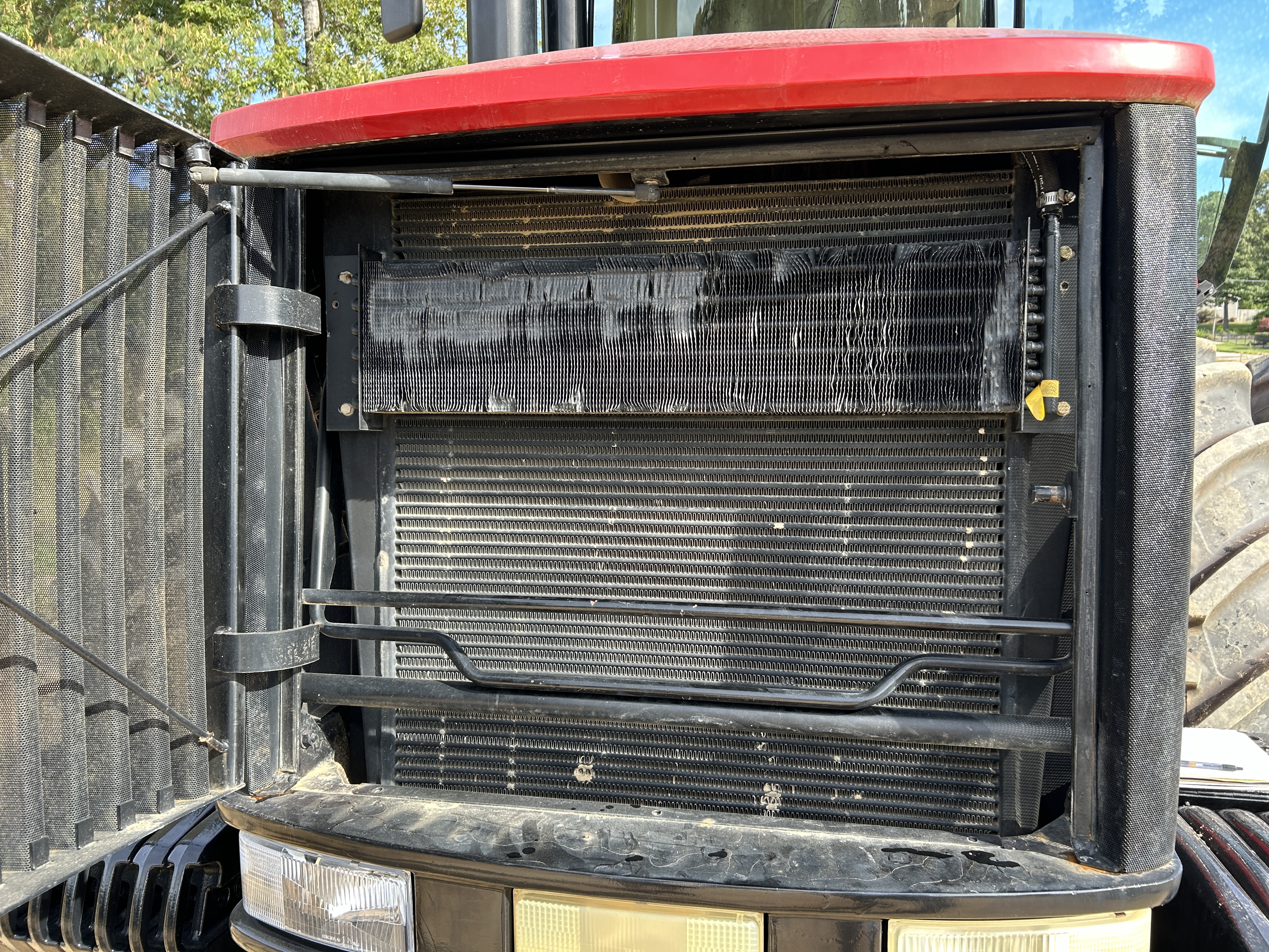 Used 2004 Case STX450 with 17 yard Noble Pull pan