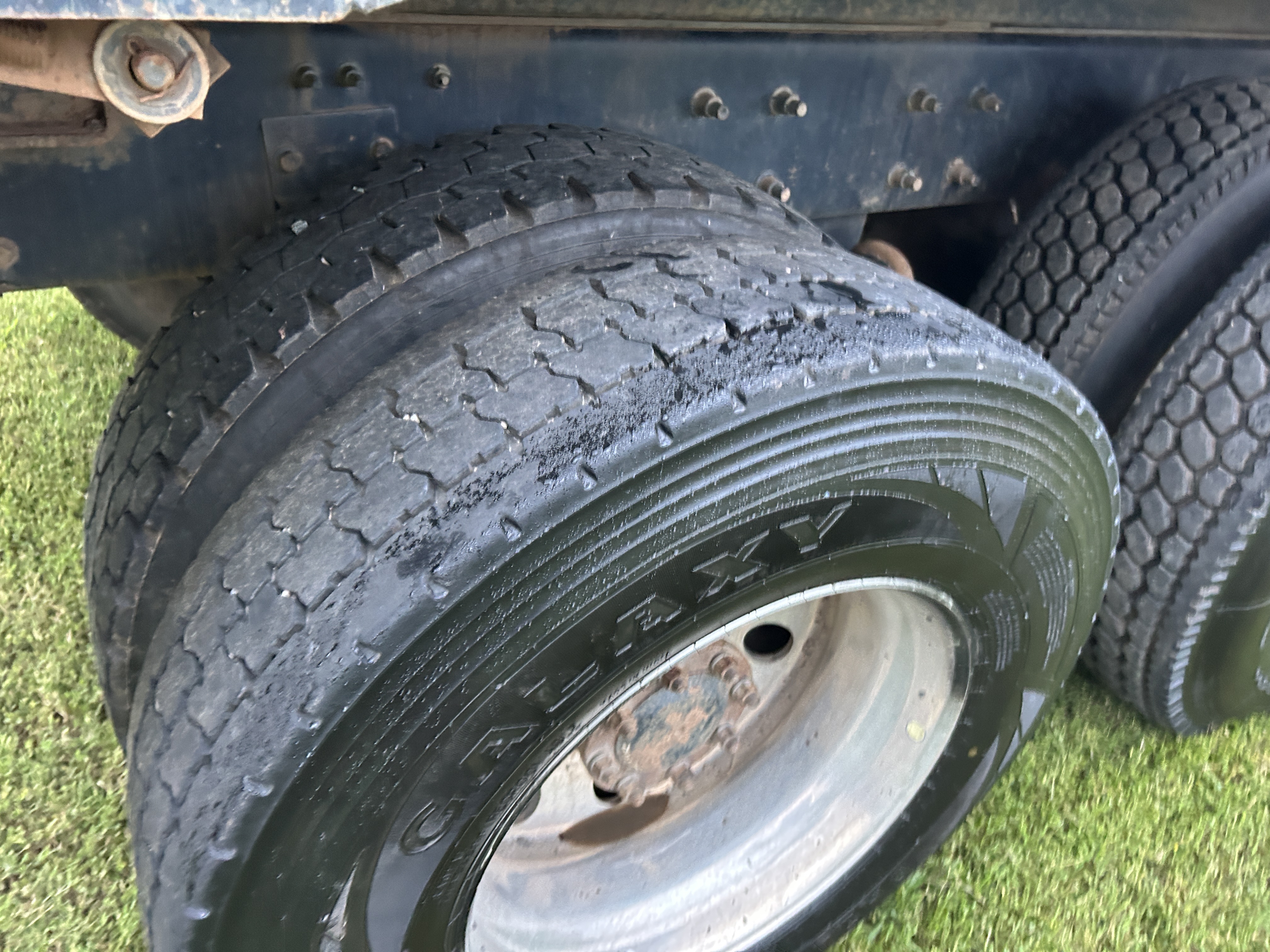 Used 2014 Mack Granite GU713 Quad Axle Dump Truck - Automatic