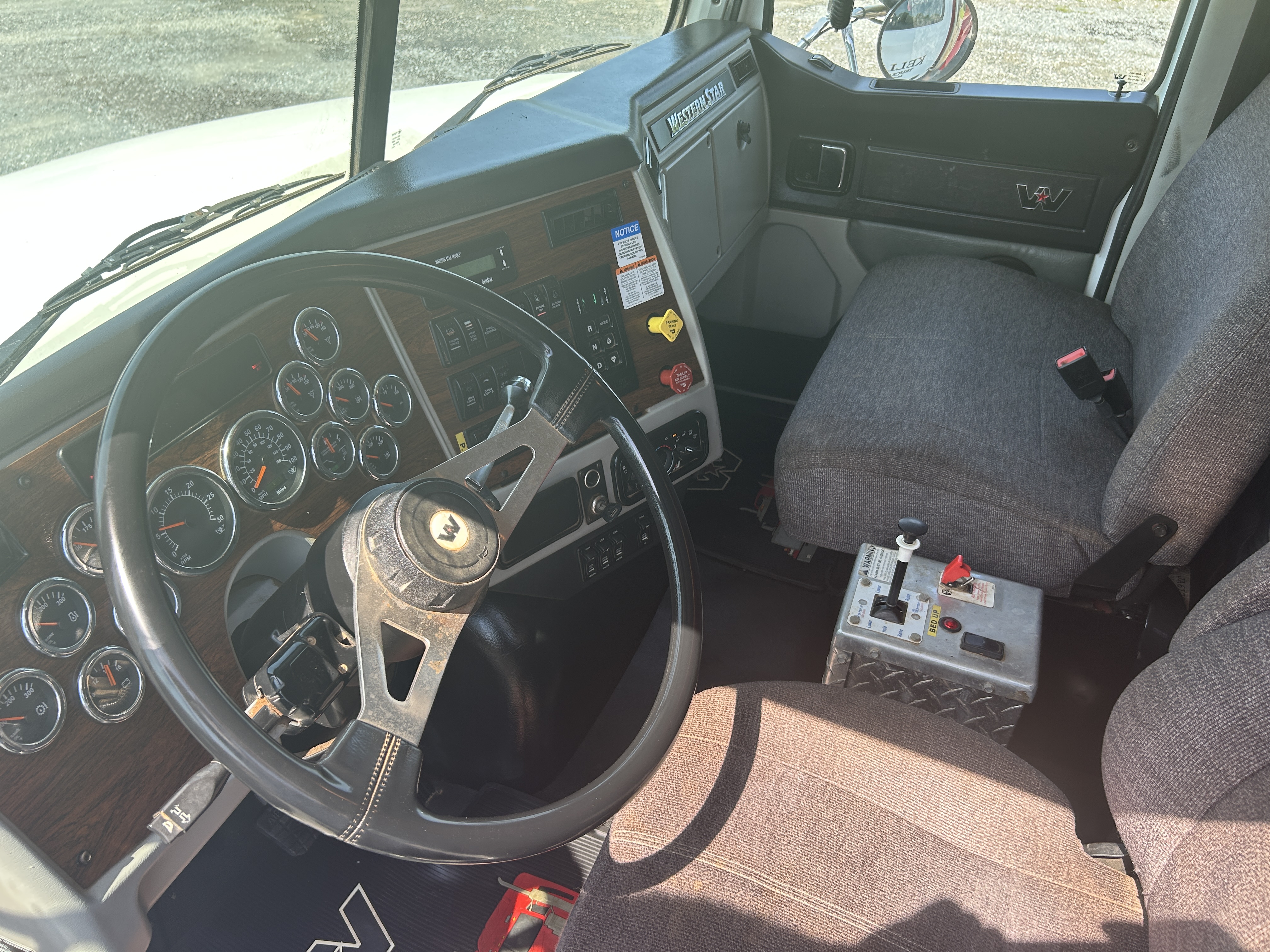 Used 2017 Western Star 4700SF Auto with 183k miles