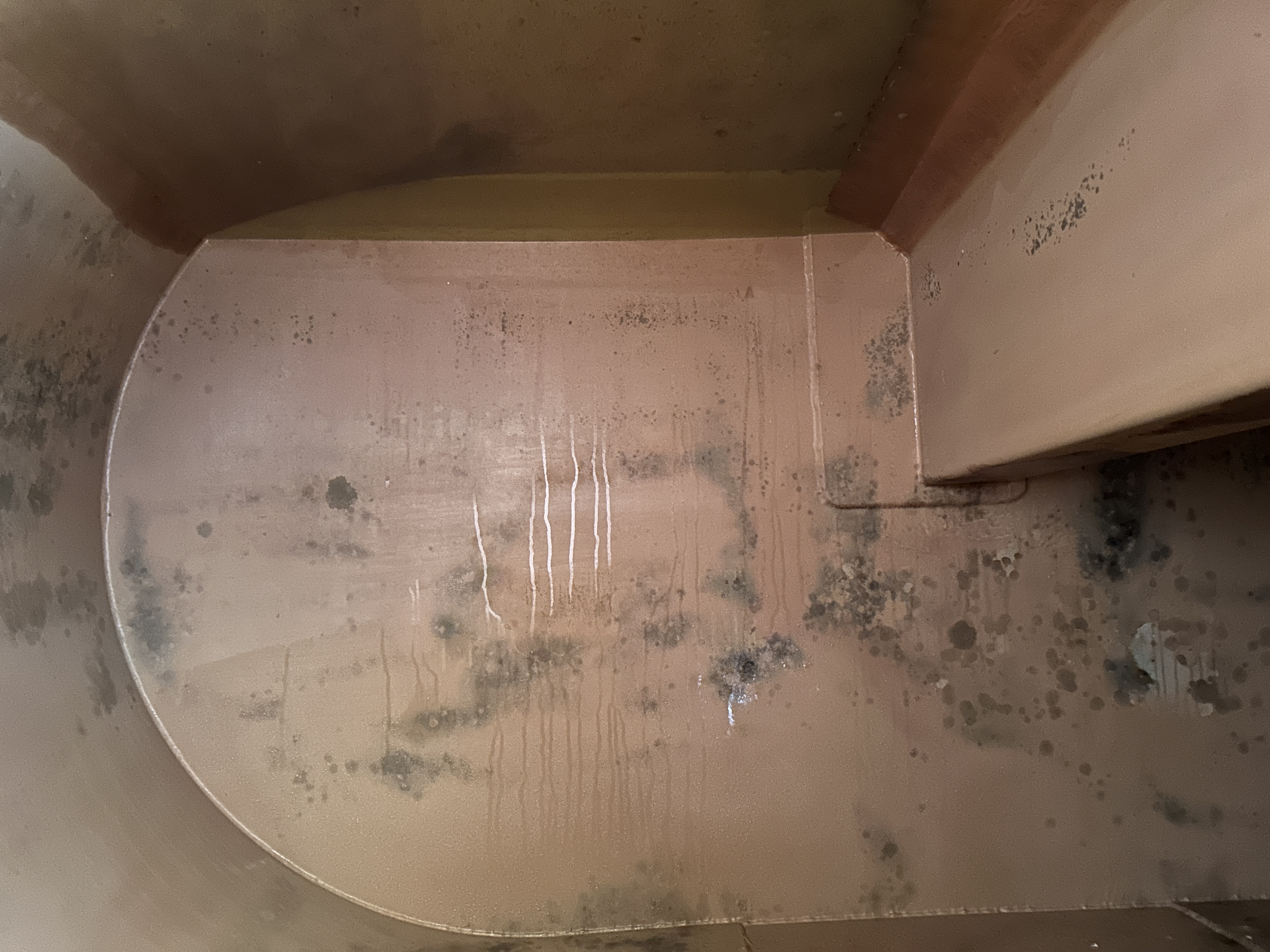 Used 2006 International 2000 Gallon Water Truck