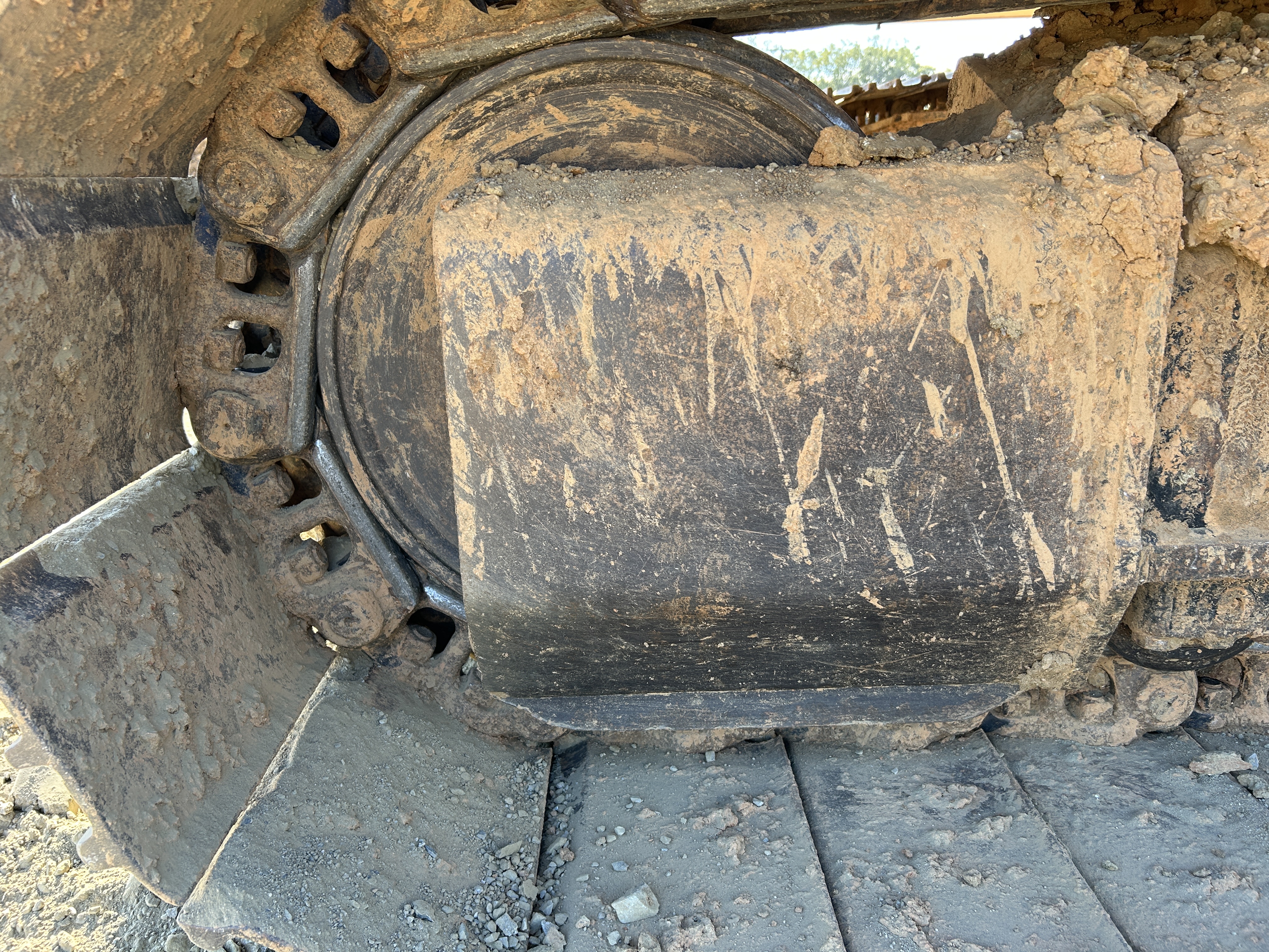 Used 2016 Caterpillar 323FL