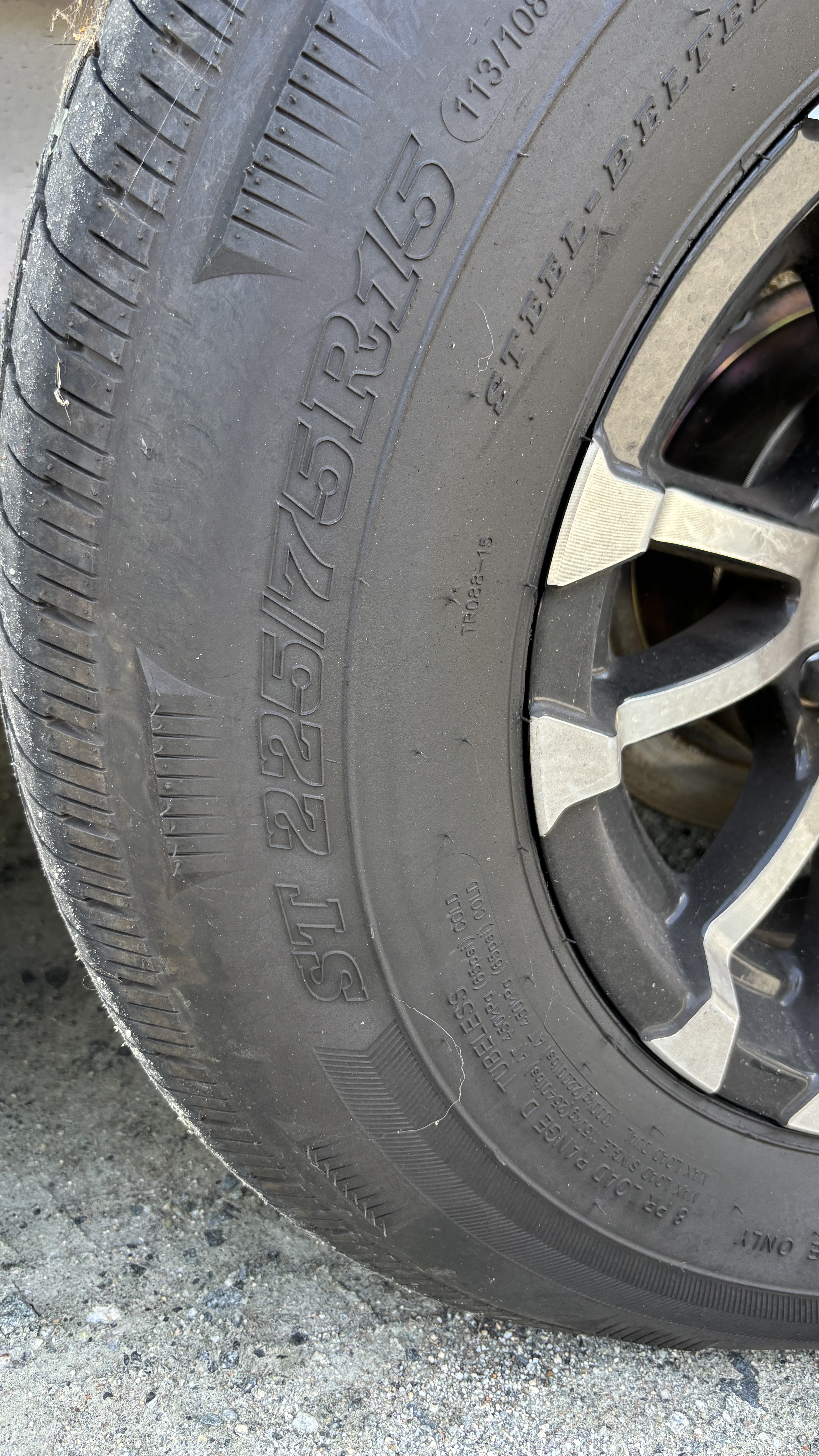 Used 2022 Sea Hunt Ultra 265SE