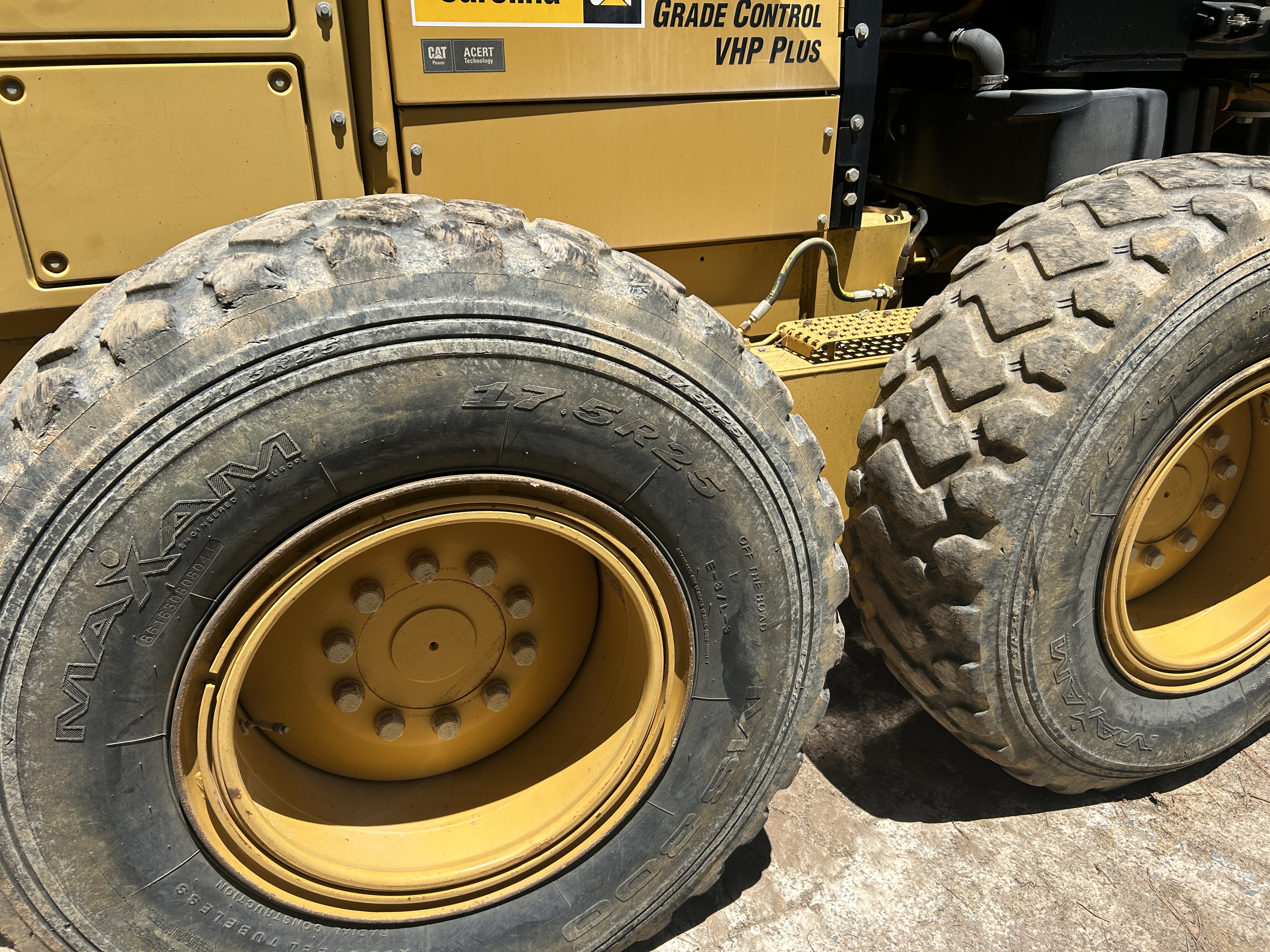 Used 2012 Caterpillar 120M2 VHP Plus with Grade Control