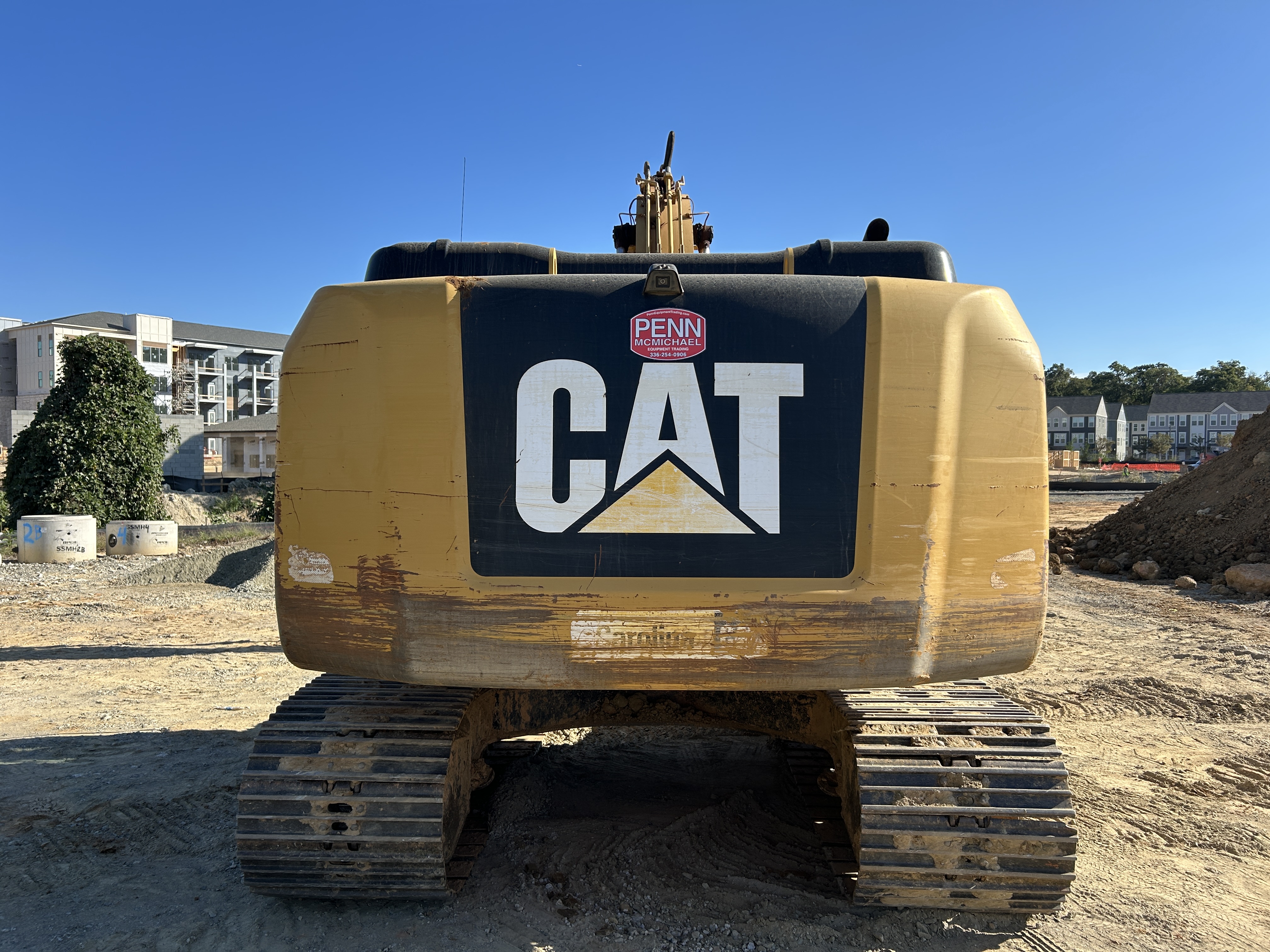 Used 2016 Caterpillar 323FL