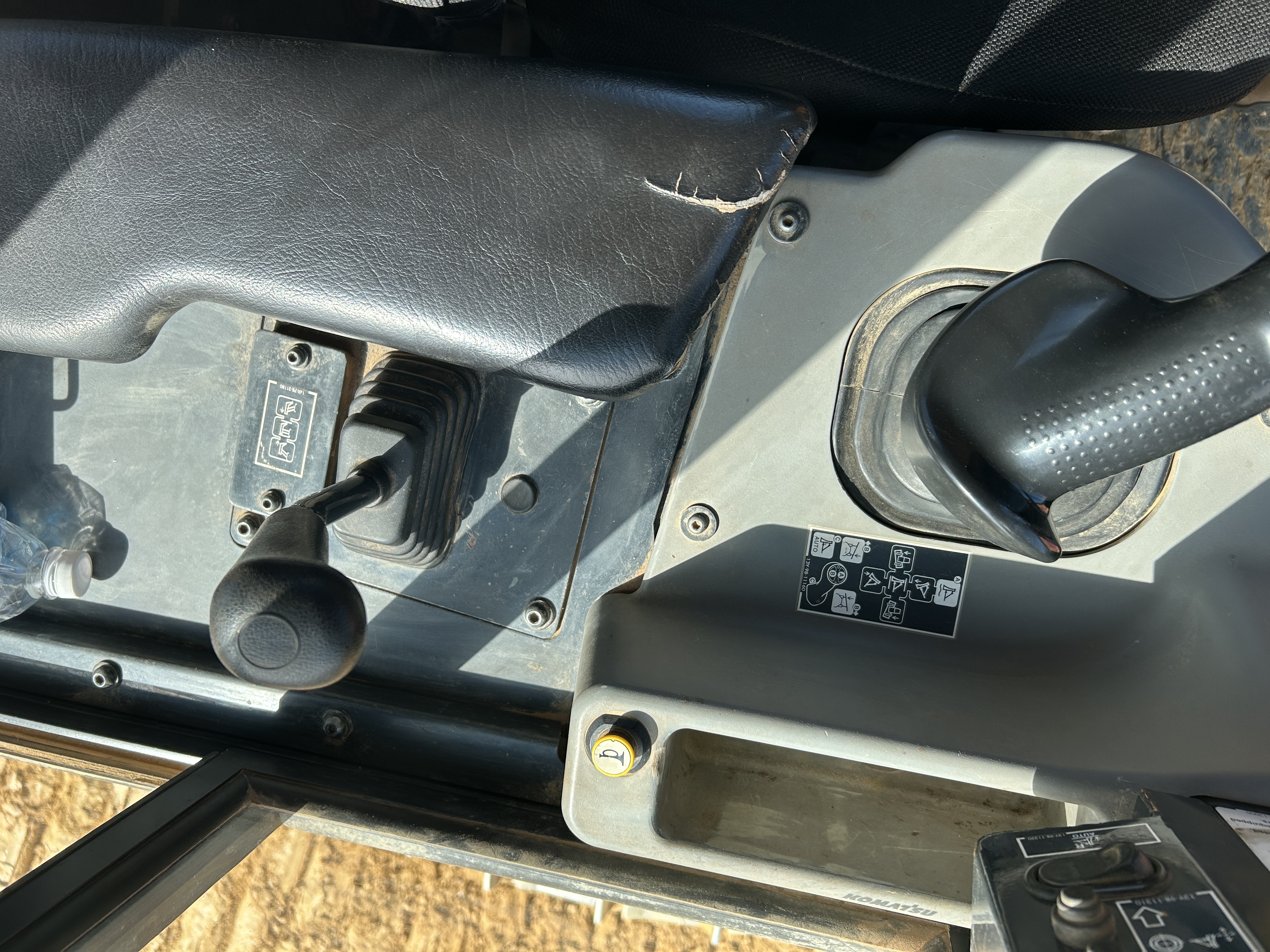 Used 2018 Komatsu D61PXi-24