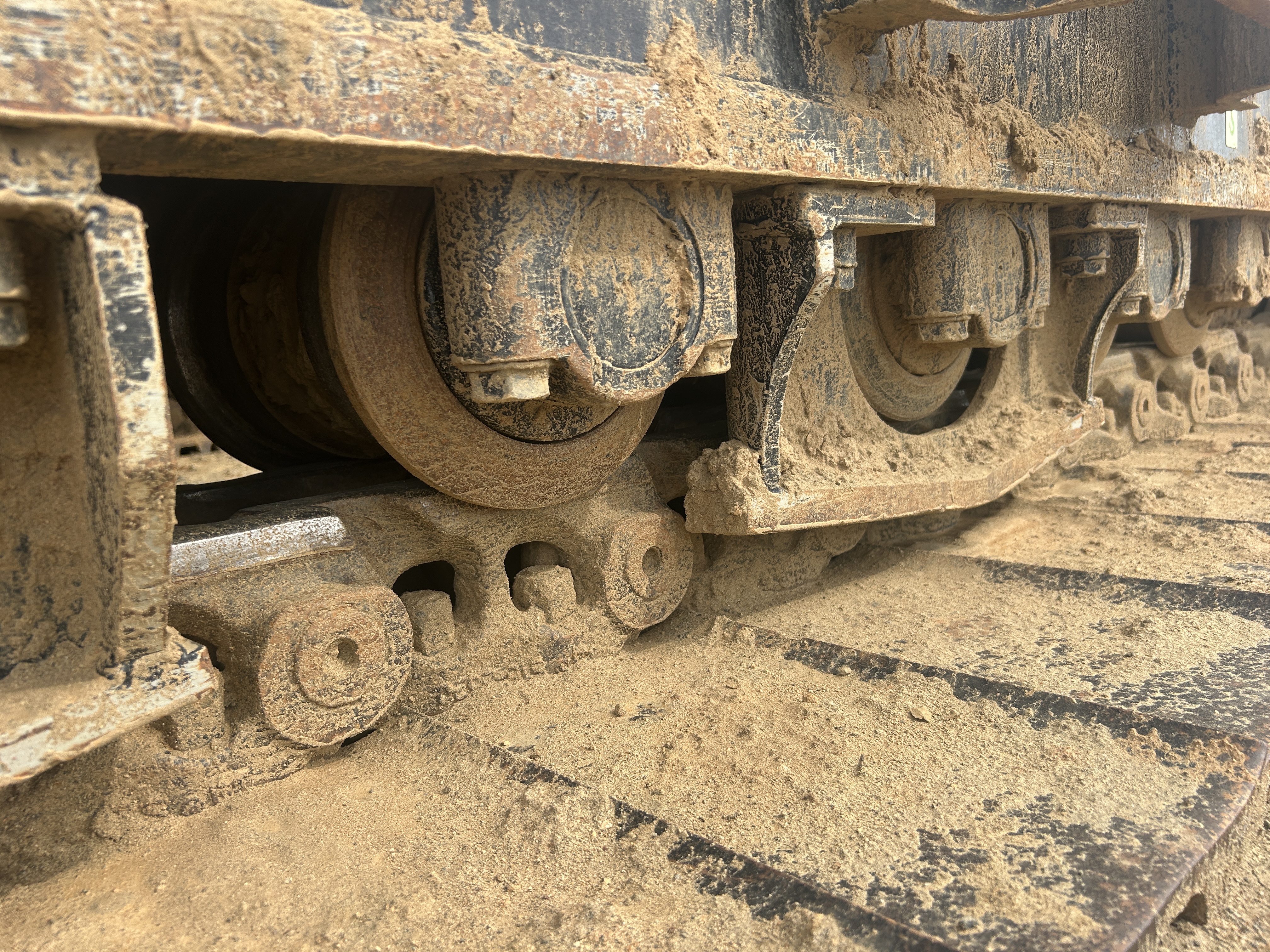 Used 2024 Caterpillar 352 with 3D Earthworks, Warranty, Auto Greaser
