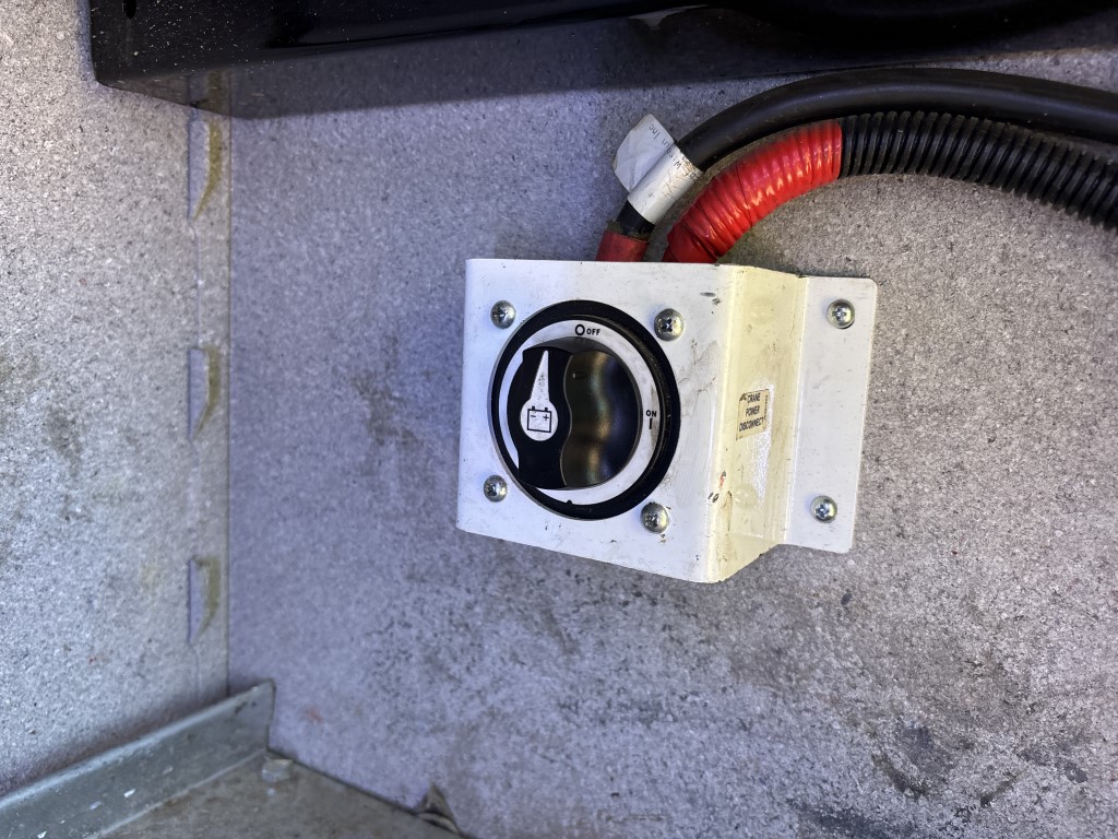 Used 2019 Ford F550 XL service truck