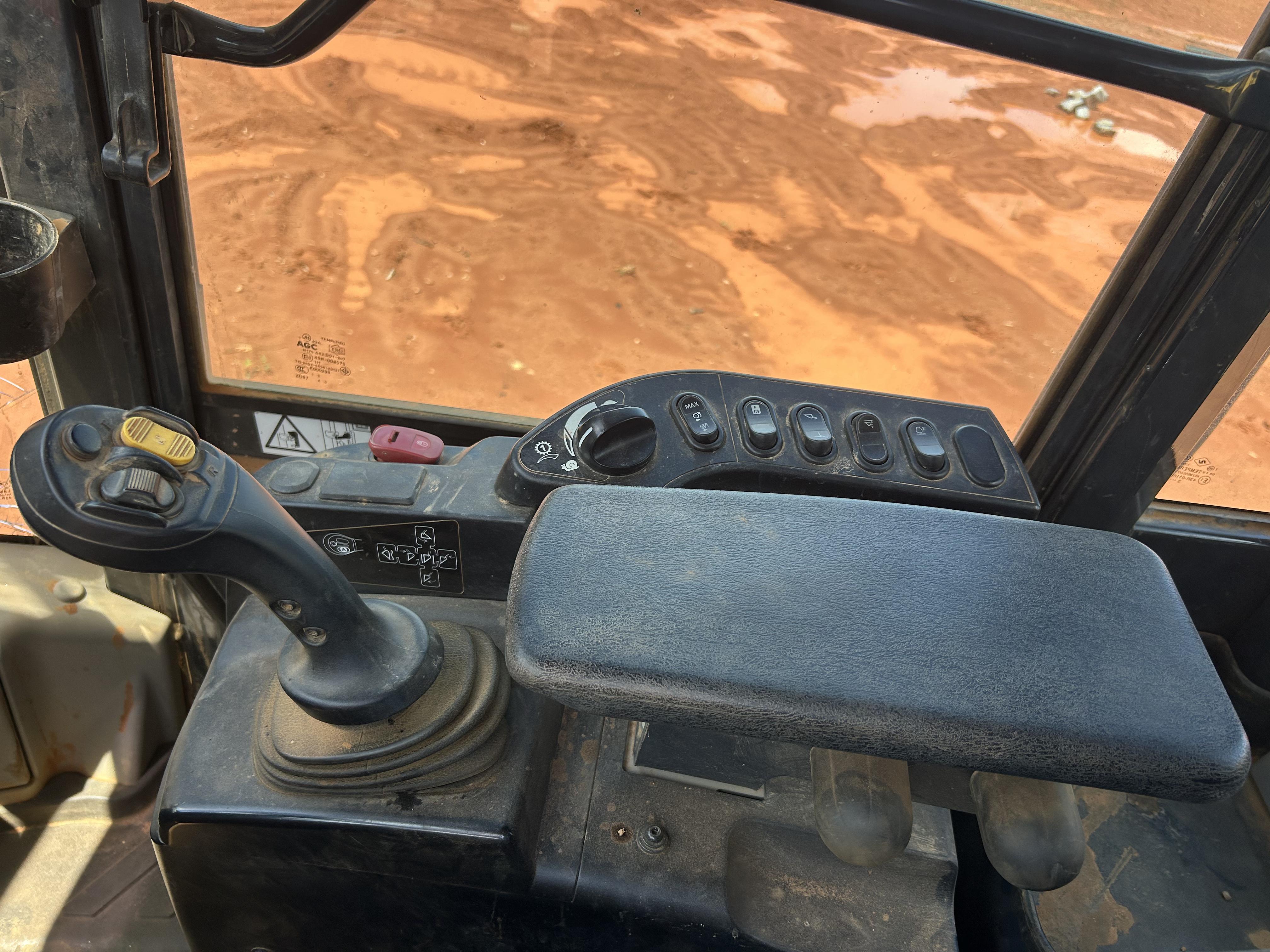 Used 2024 Komatsu WA270