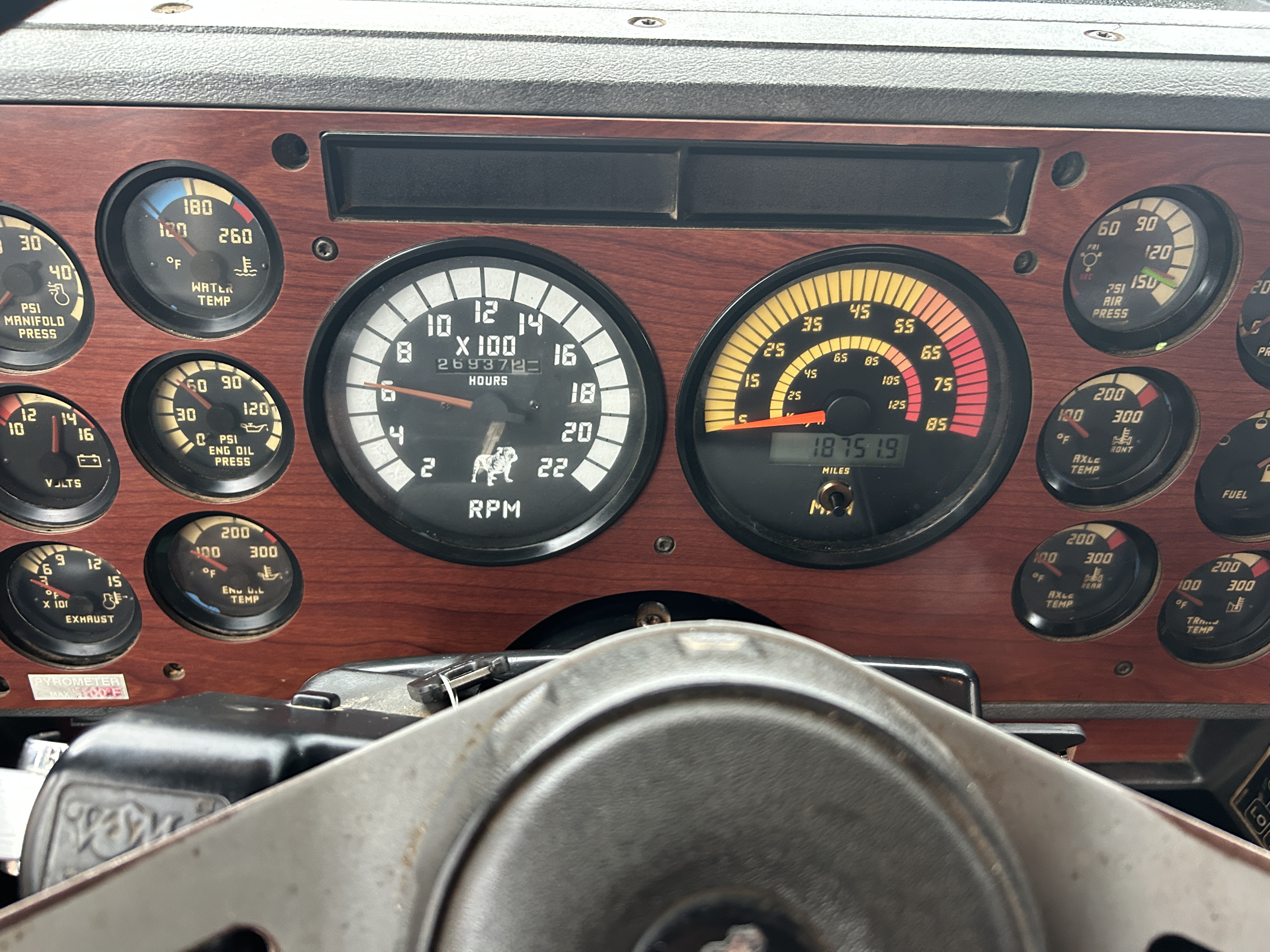 Used 1999 Mack CH613 Heavy Haul Road Tractor