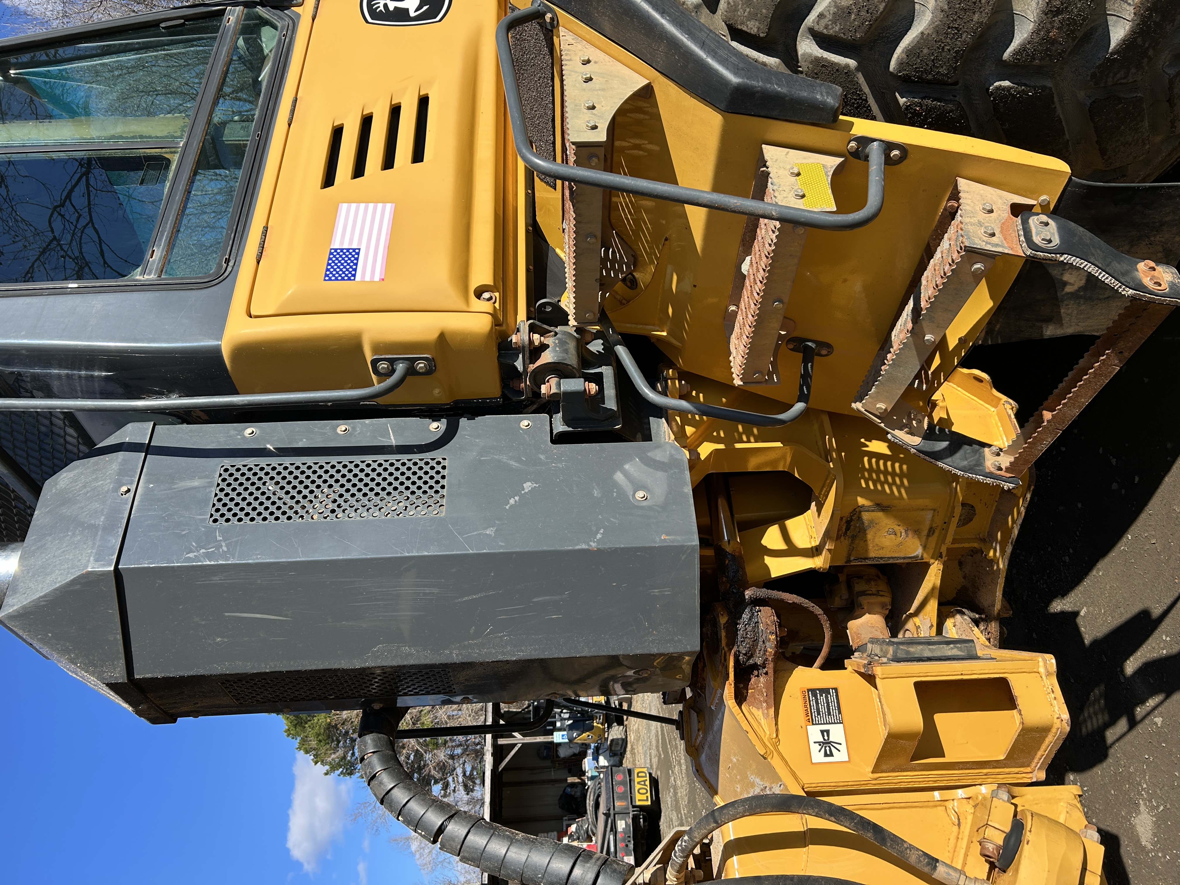 Used 2015 Deere 300D Series II