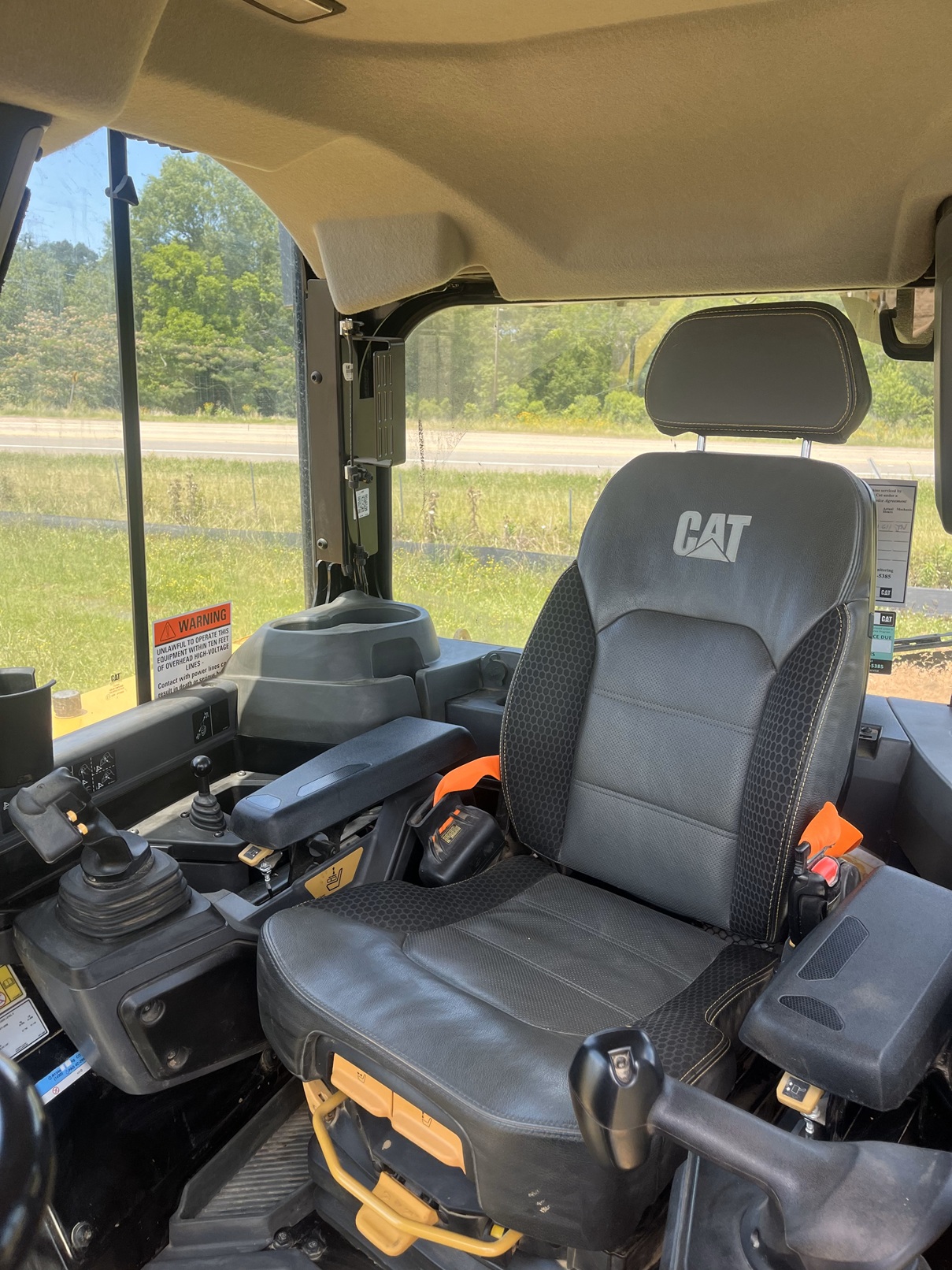 Used 2023 Caterpillar D6 VPAT LGP