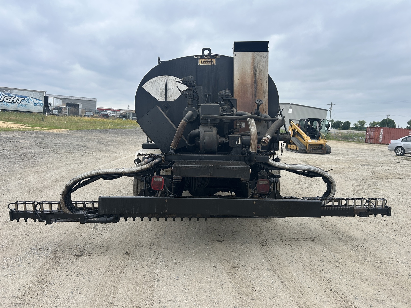 Used 2018 International Leeboy Rosco Maximizer 3 Tack Truck