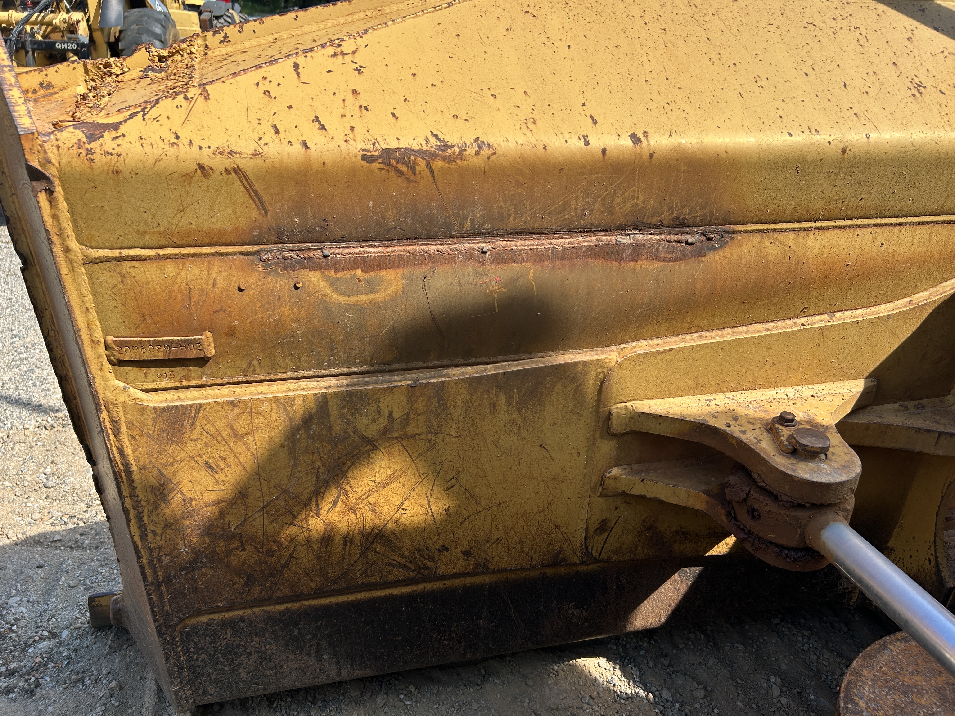 Used 2004 Caterpillar D5N XL