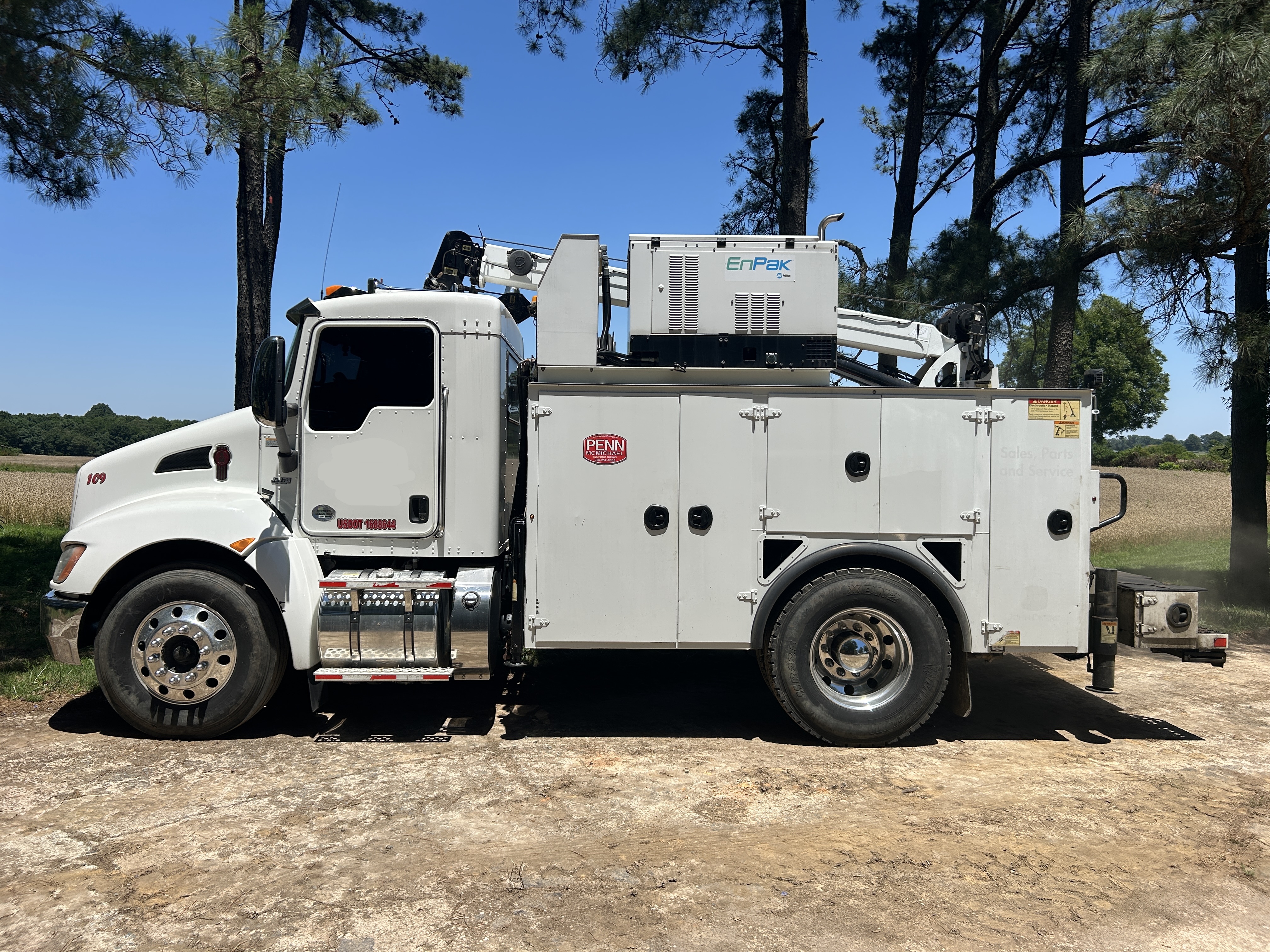 Used 2017 Kenworth T270 NON CDL Mechanics Truck