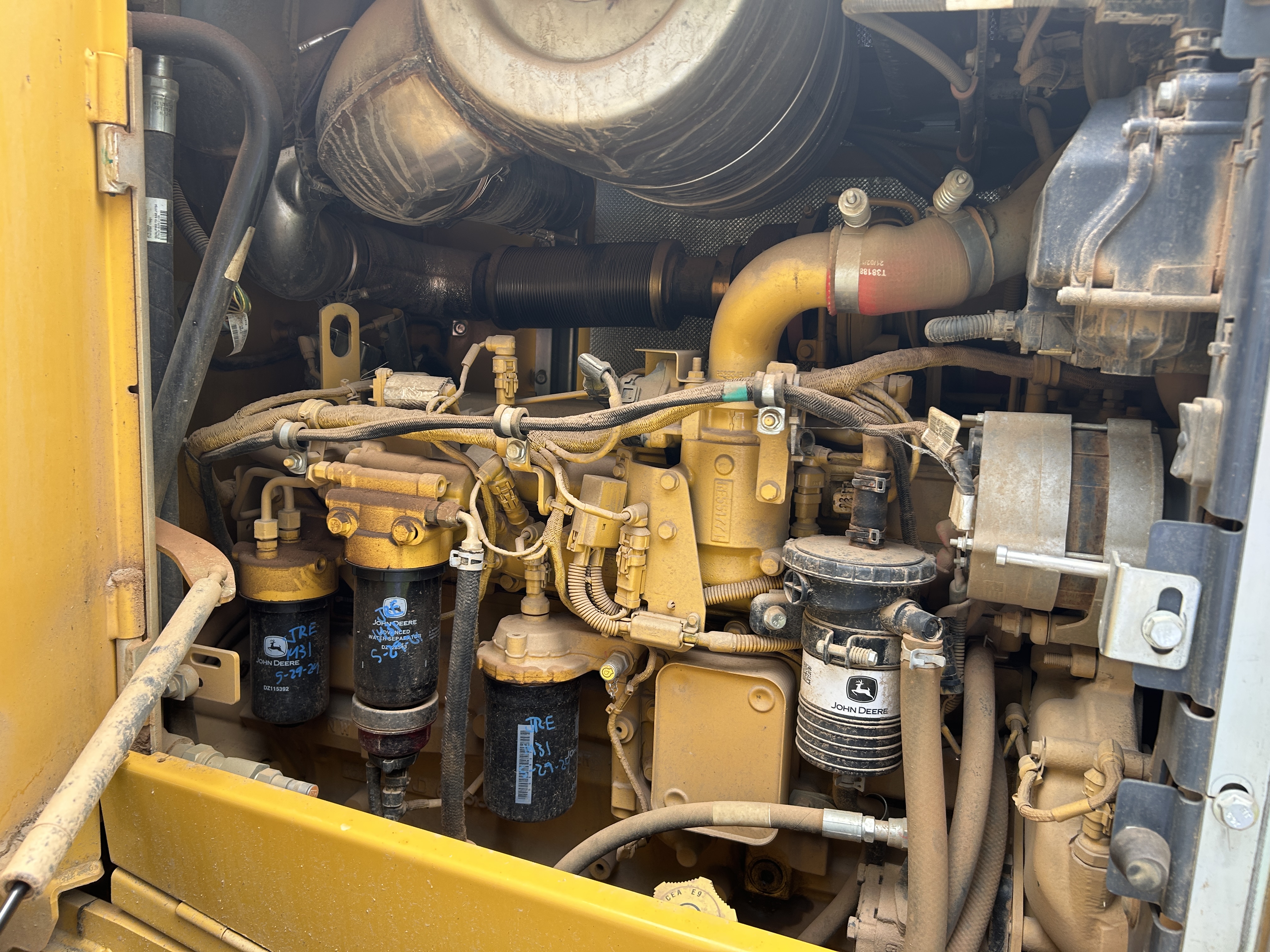 Used 2021 Deere 544 P Series