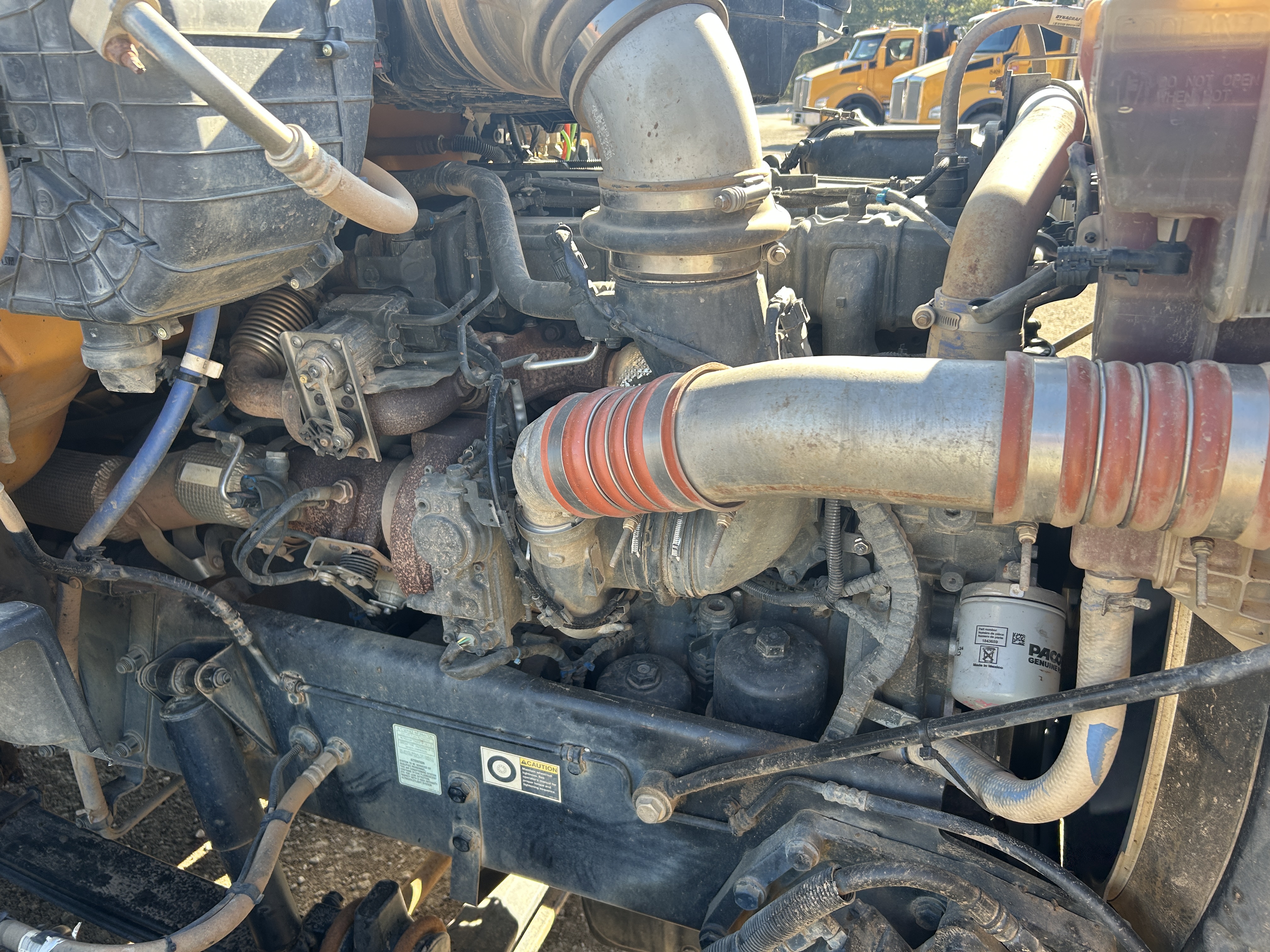 Used 2016 Kenworth T880 Quad Axle Dump Truck - Automatic