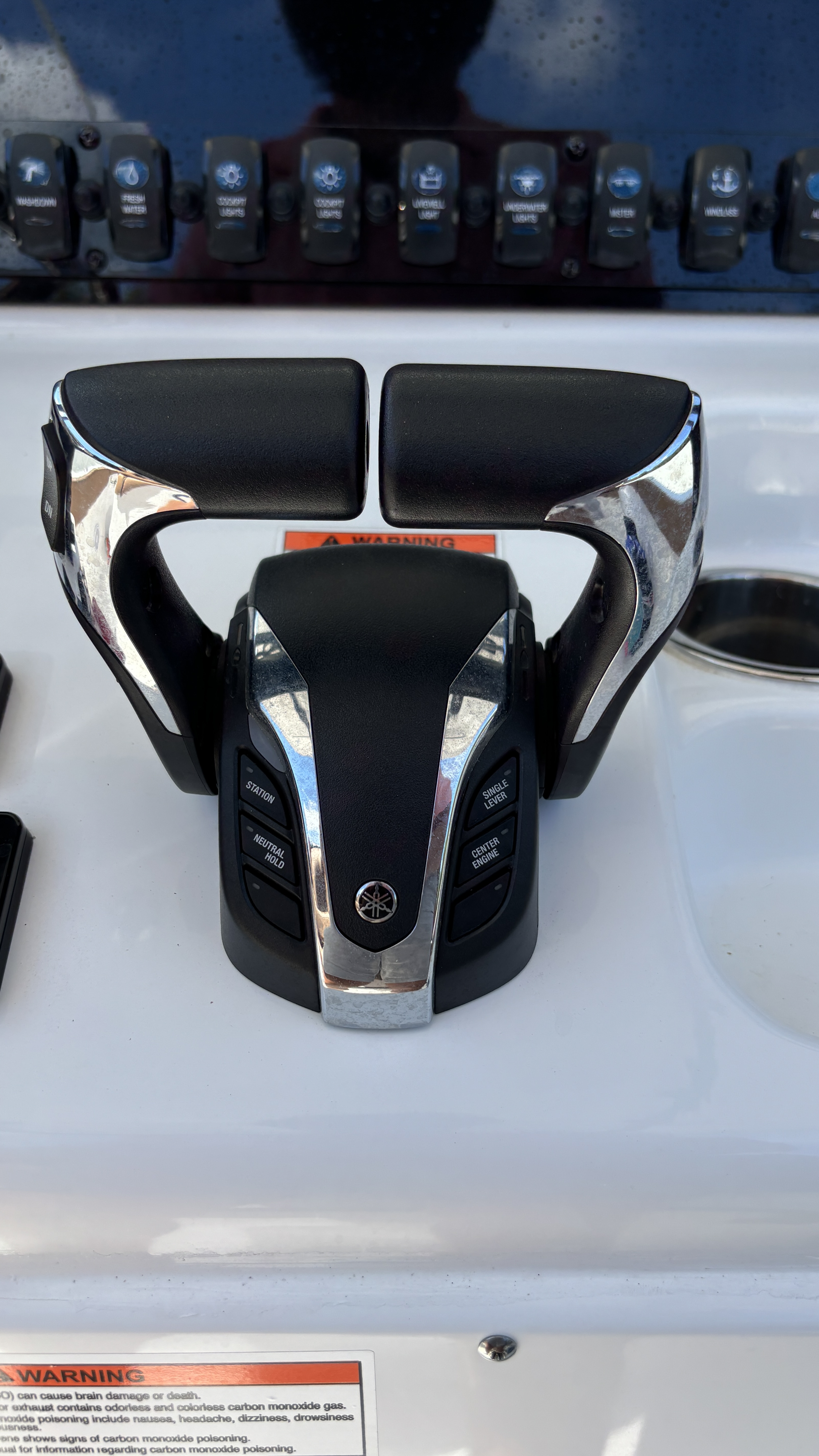 Used 2022 Sea Hunt Ultra 265SE