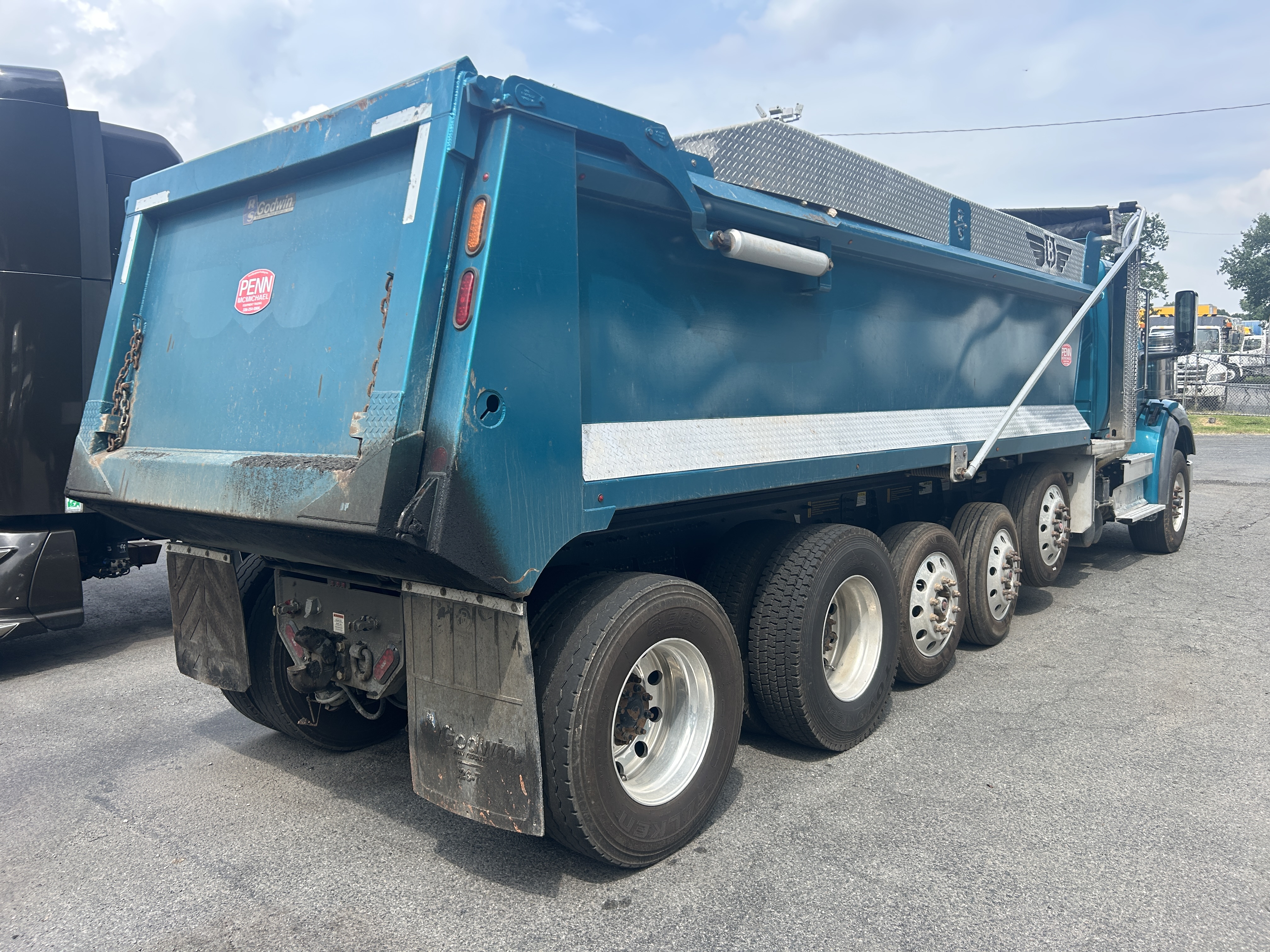 Used 2023 International HX620 Servere Duty Quint Axle Dump Truck