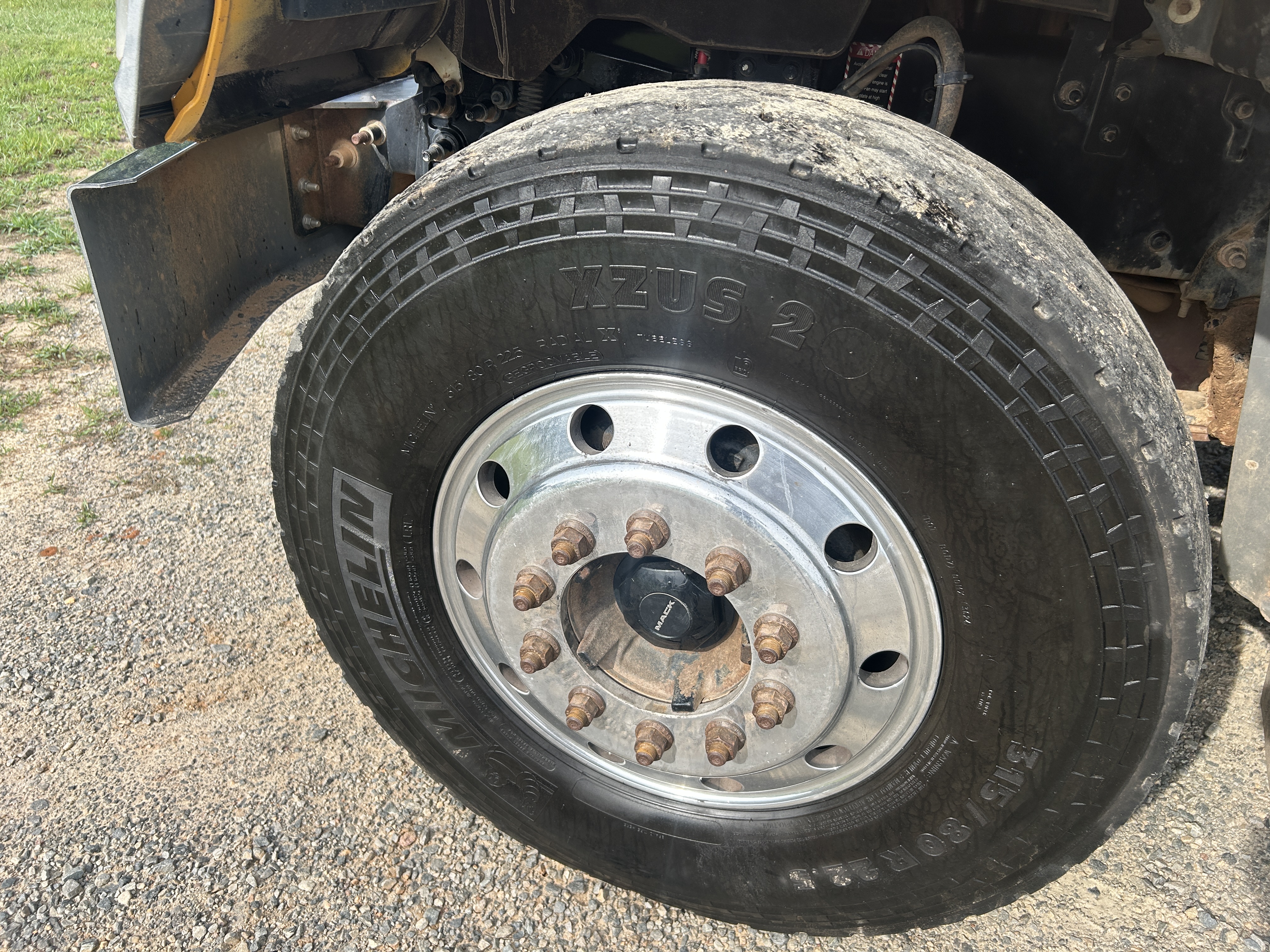 Used 2018 Mack Granite GU713 Quad Axle Dump Truck - automatic