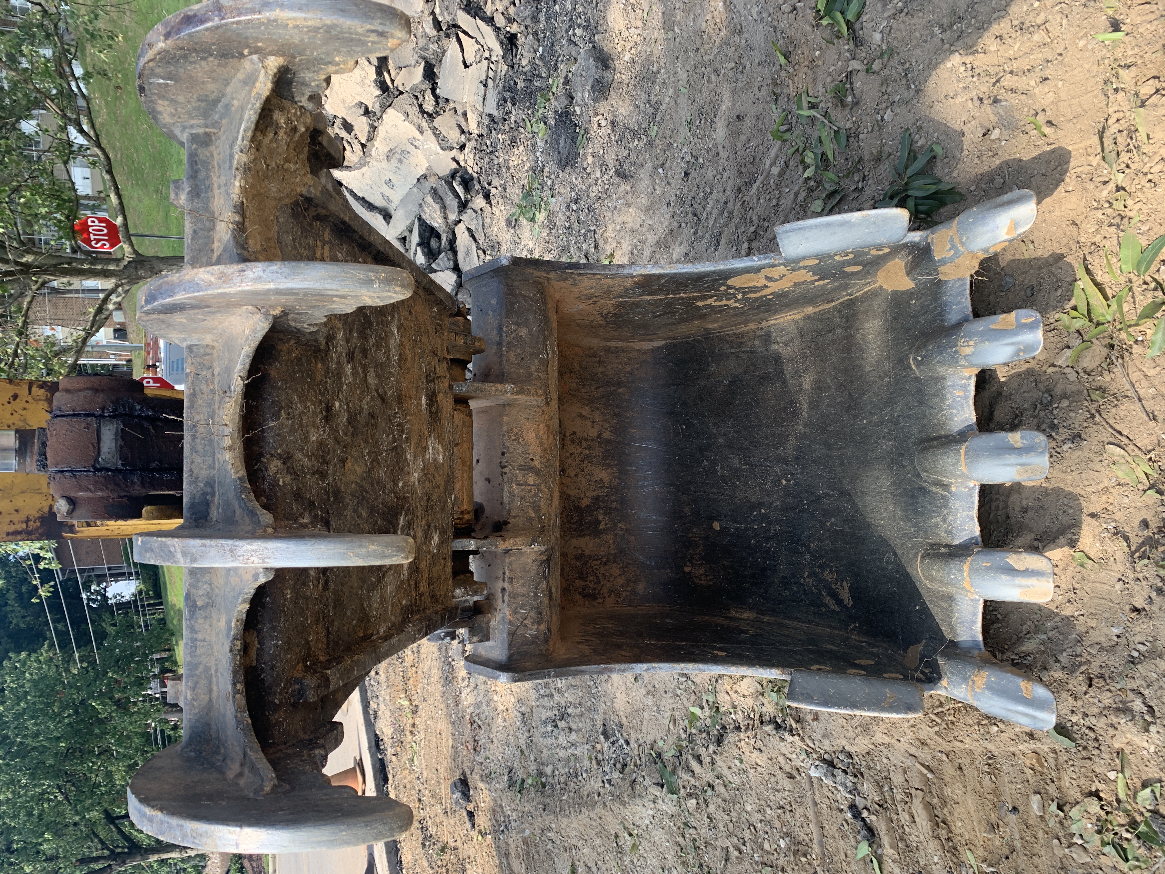 Used 2017 Komatsu PC170LC-11