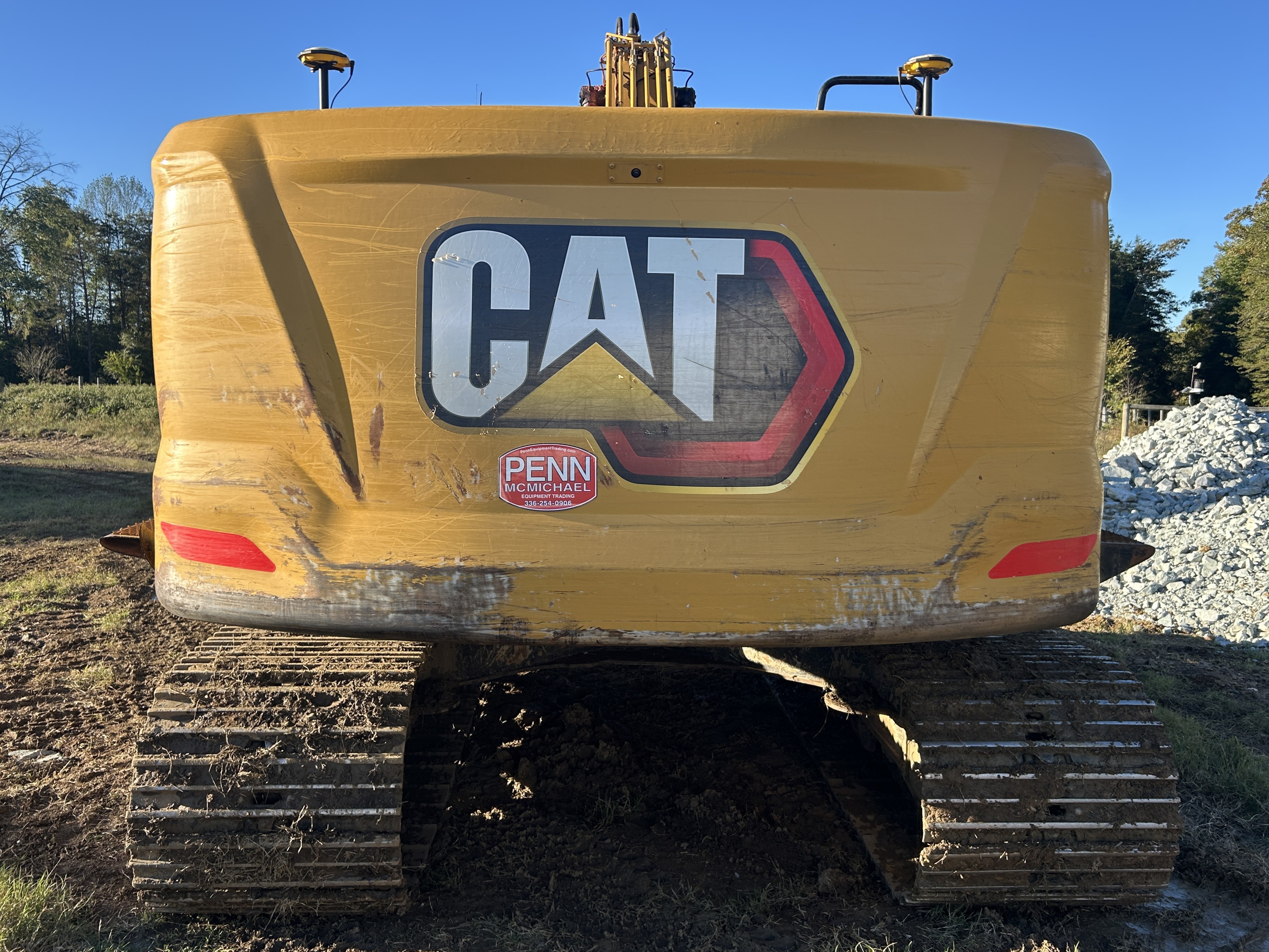 Used 2023 Caterpillar 323 with Progressive Link Hydraulic Thumb, New undercarriage, Grade 3D Ready