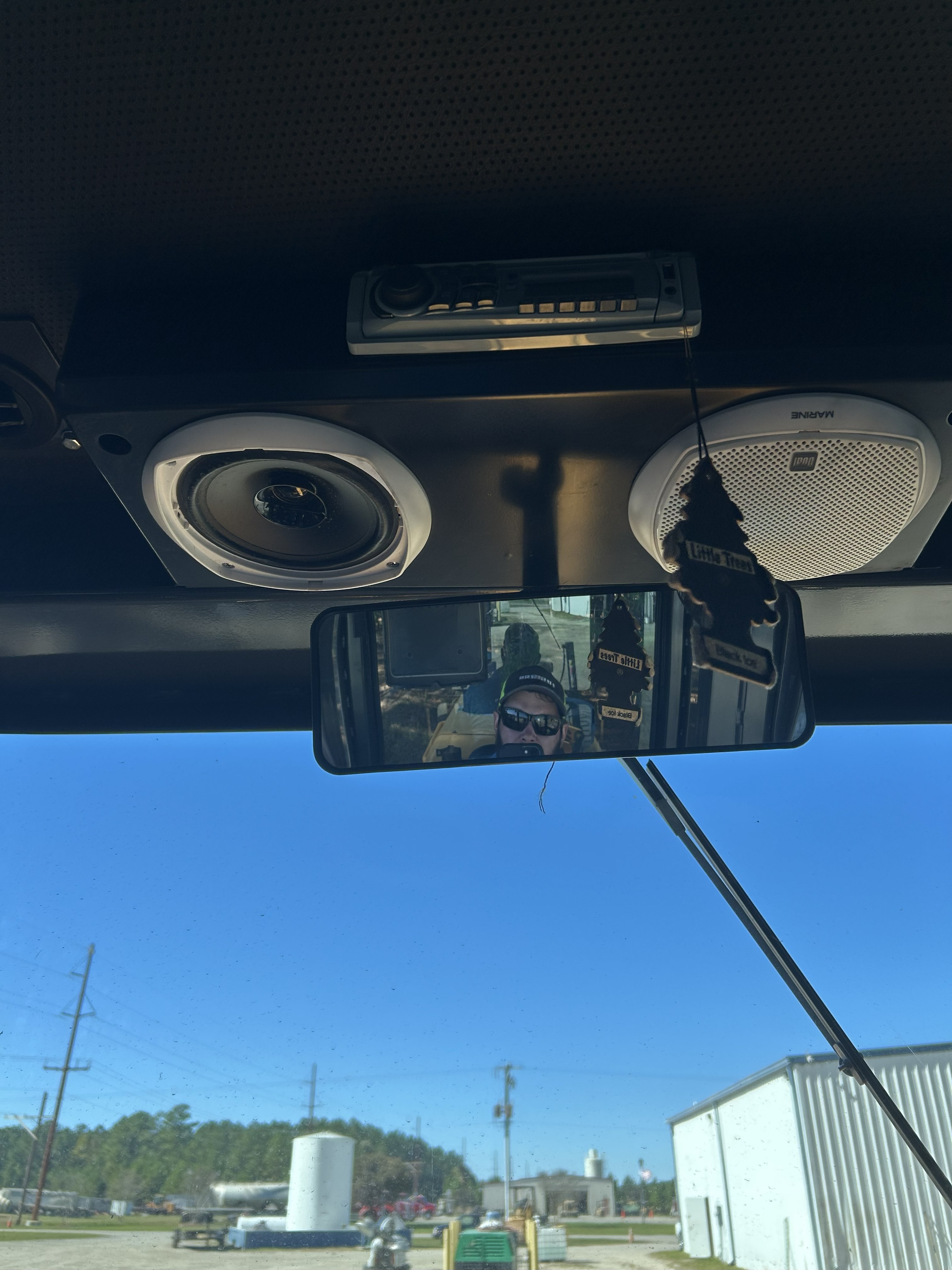 Used 2017 Leeboy 685C with only 1362