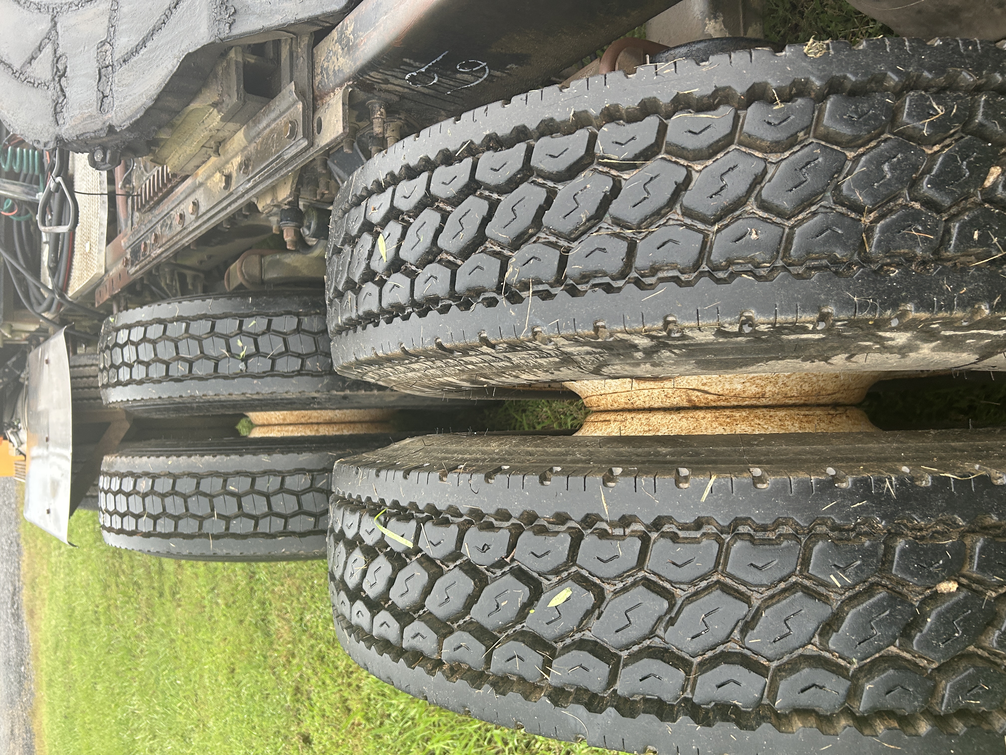 Used 1999 Mack CH613 Heavy Haul Road Tractor