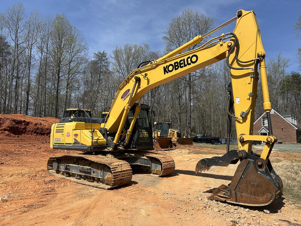 Used 2022 Kobelco SK210LC-11 for Sale in Greensboro, North Carolina