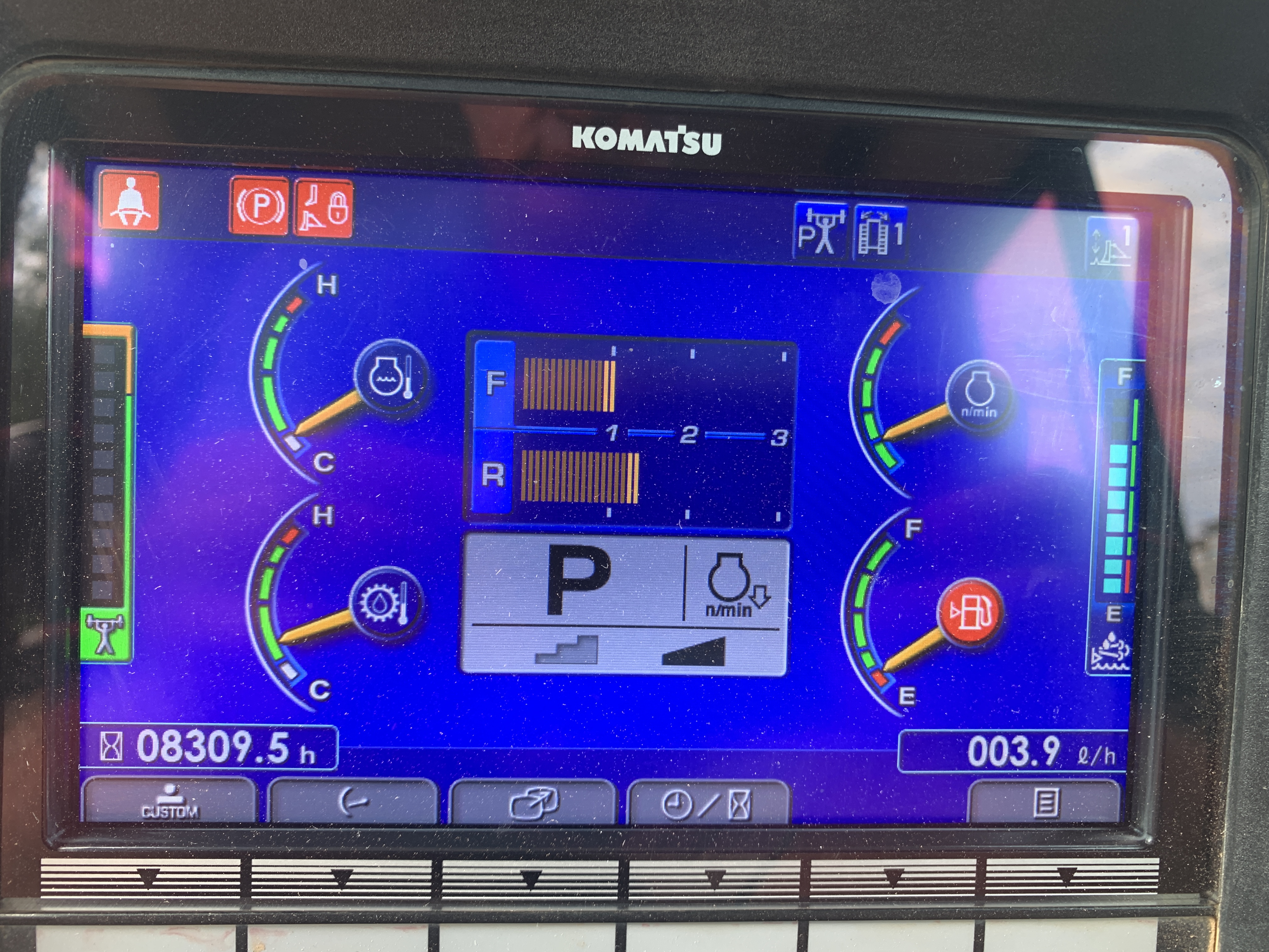 Used 2018 Komatsu D61PXi-24