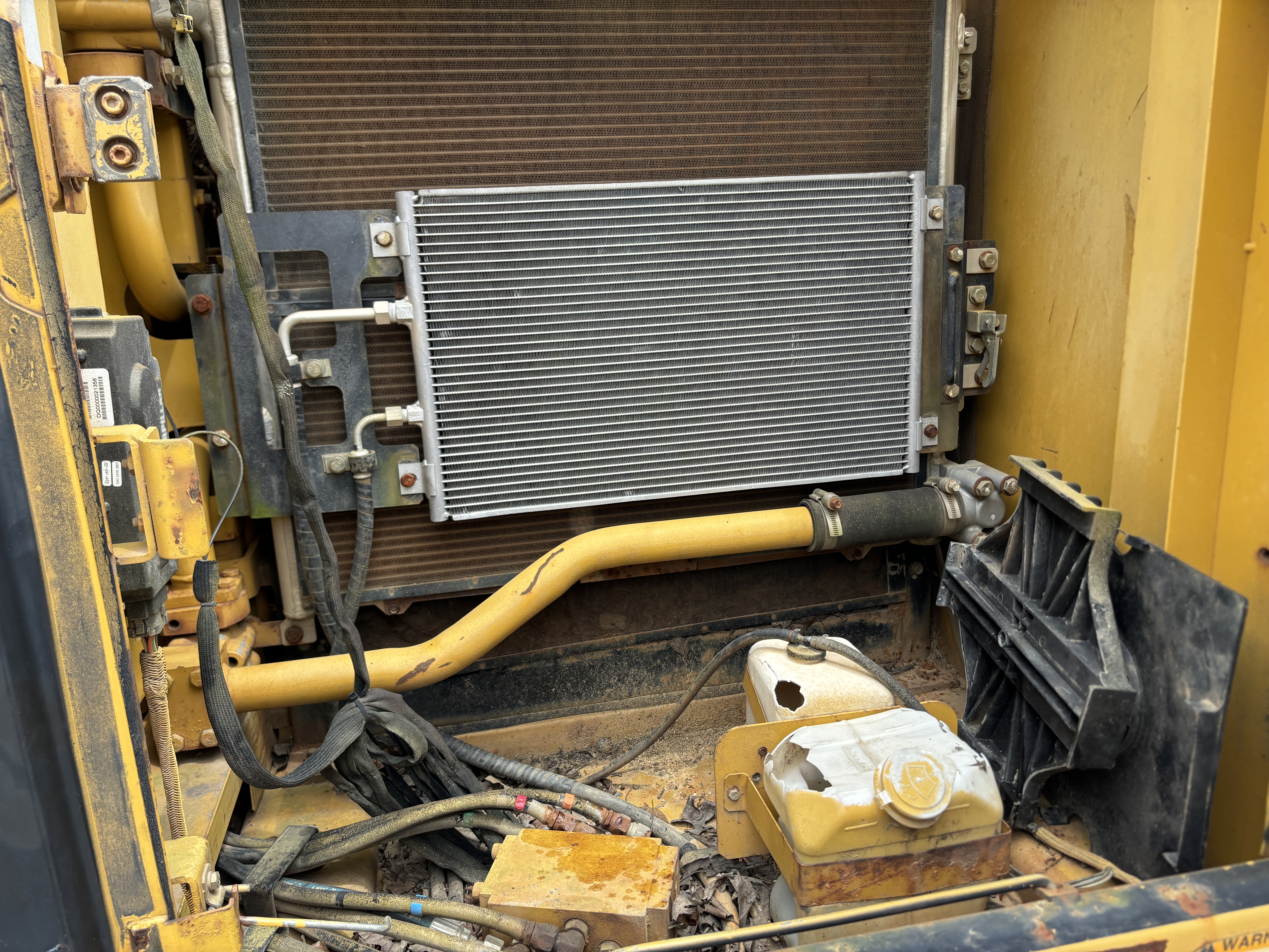 Used 2002 CATERPILLAR 320CL