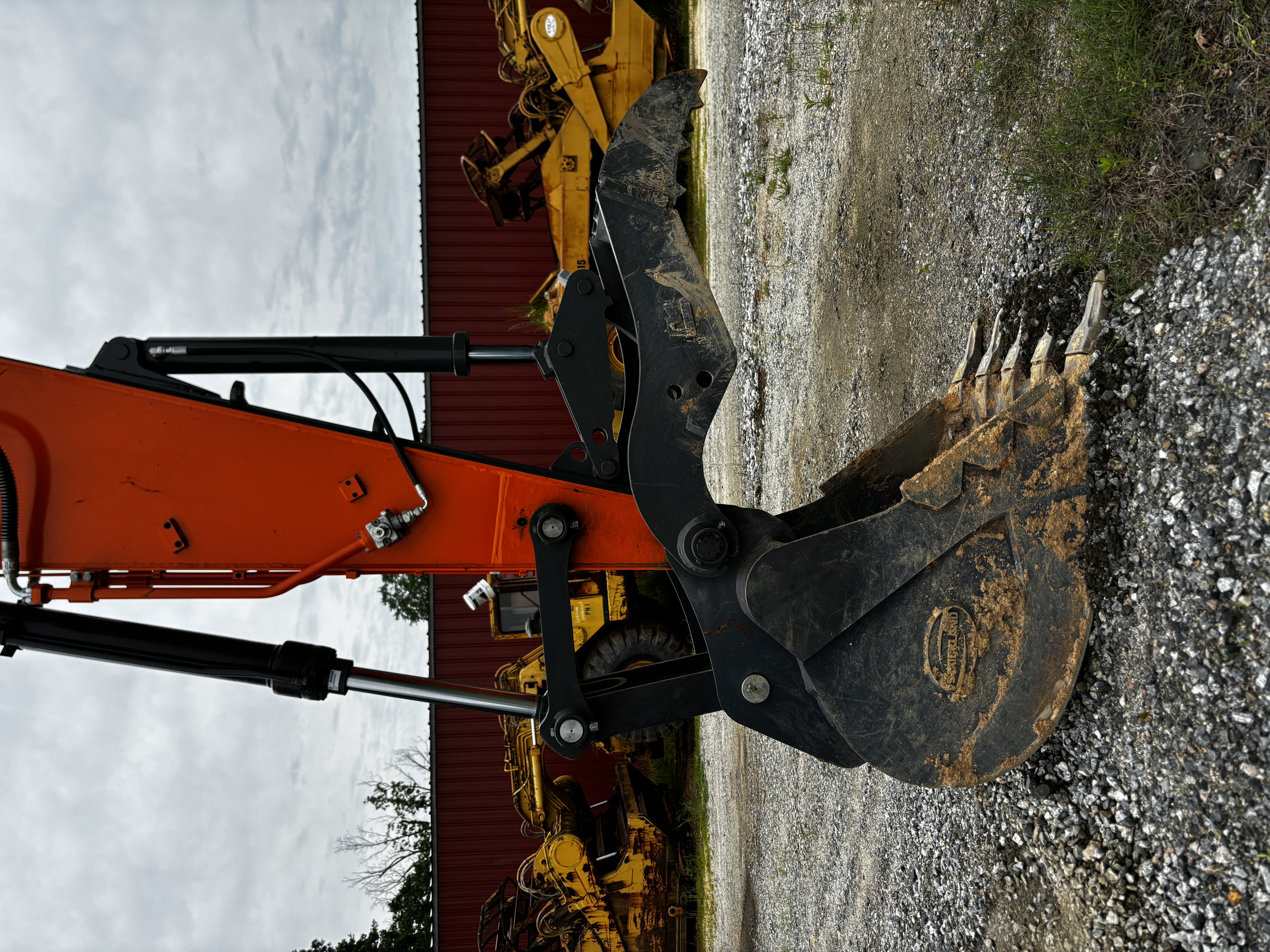 Used 2024 Doosan DX180LC-5