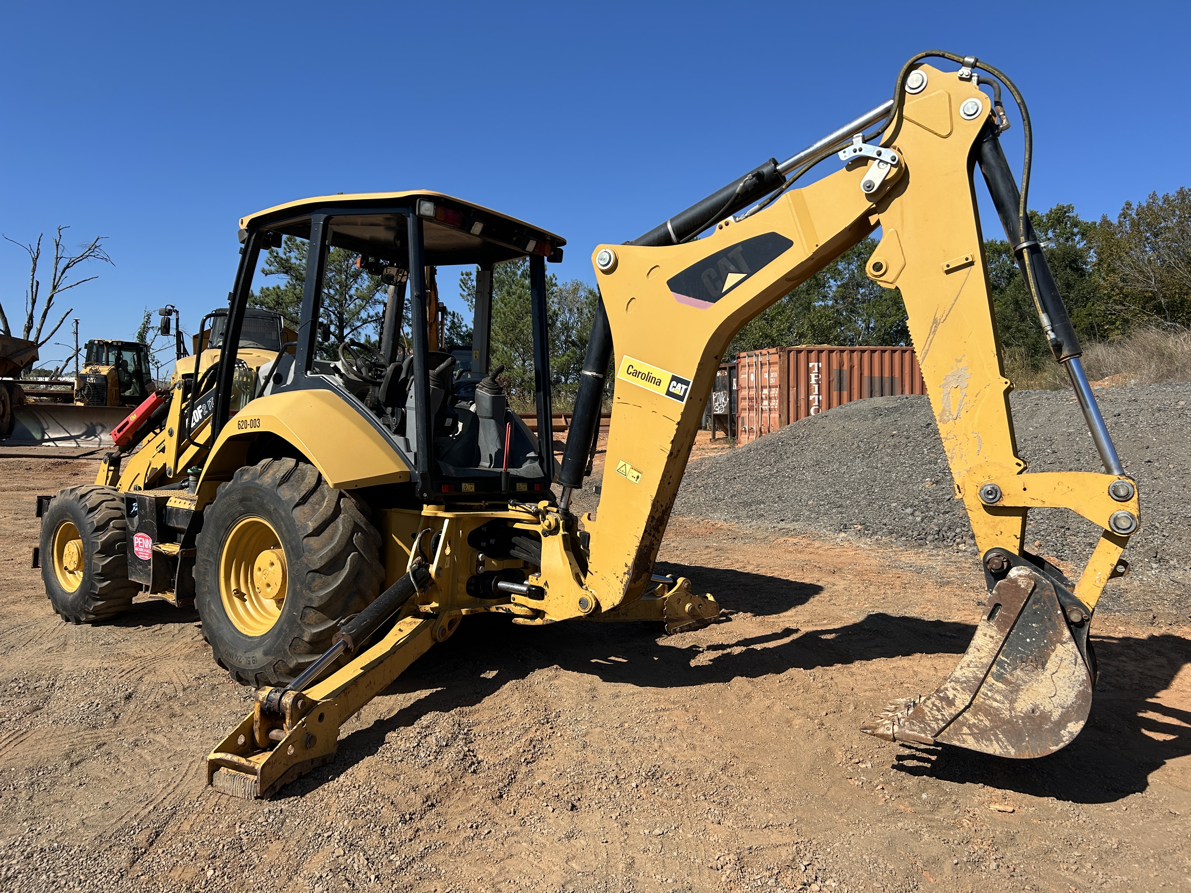 Used 2015 Caterpillar 420F2 IT