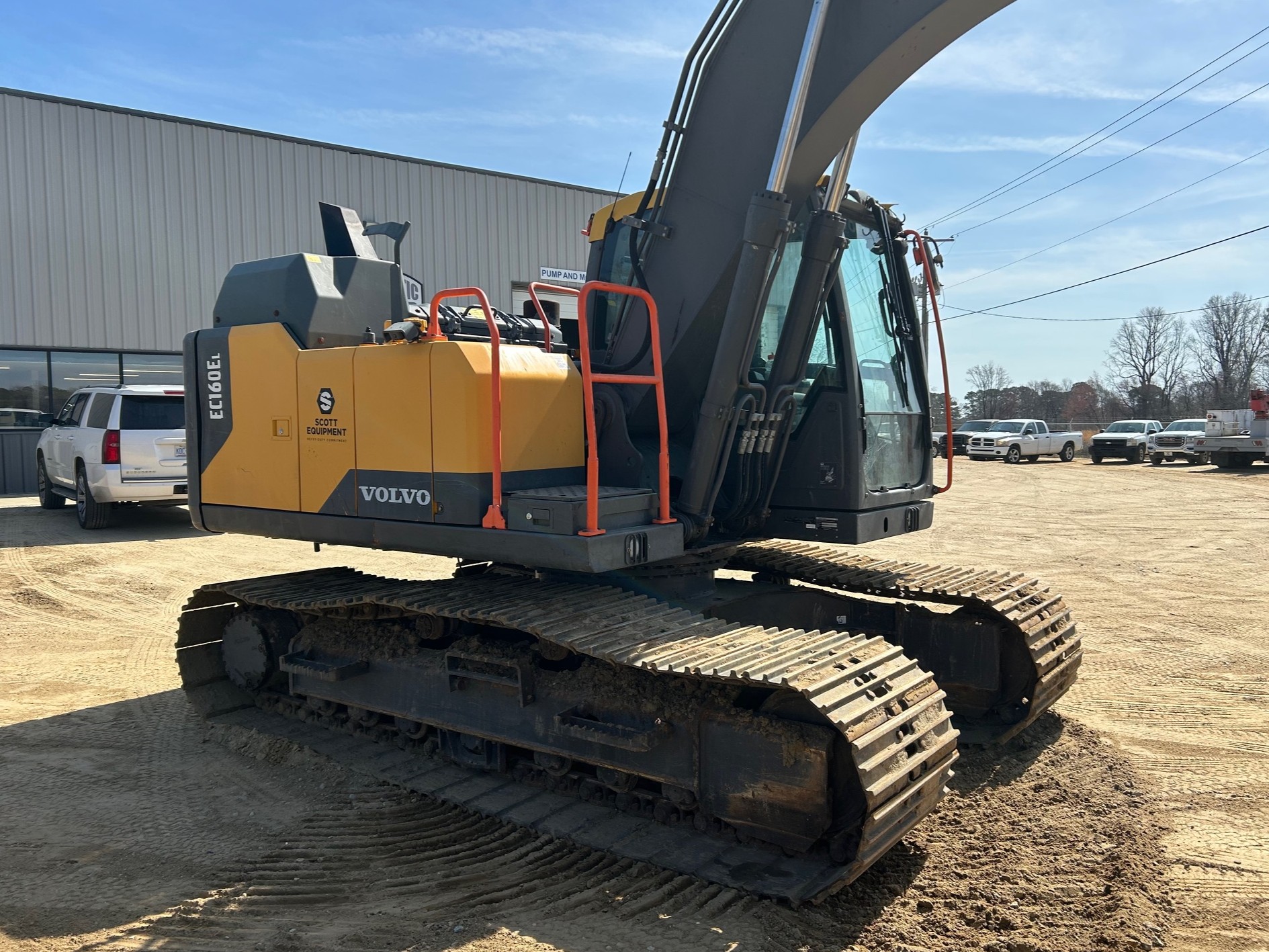 Used 2019 Volvo EC160EL with hyd thumb