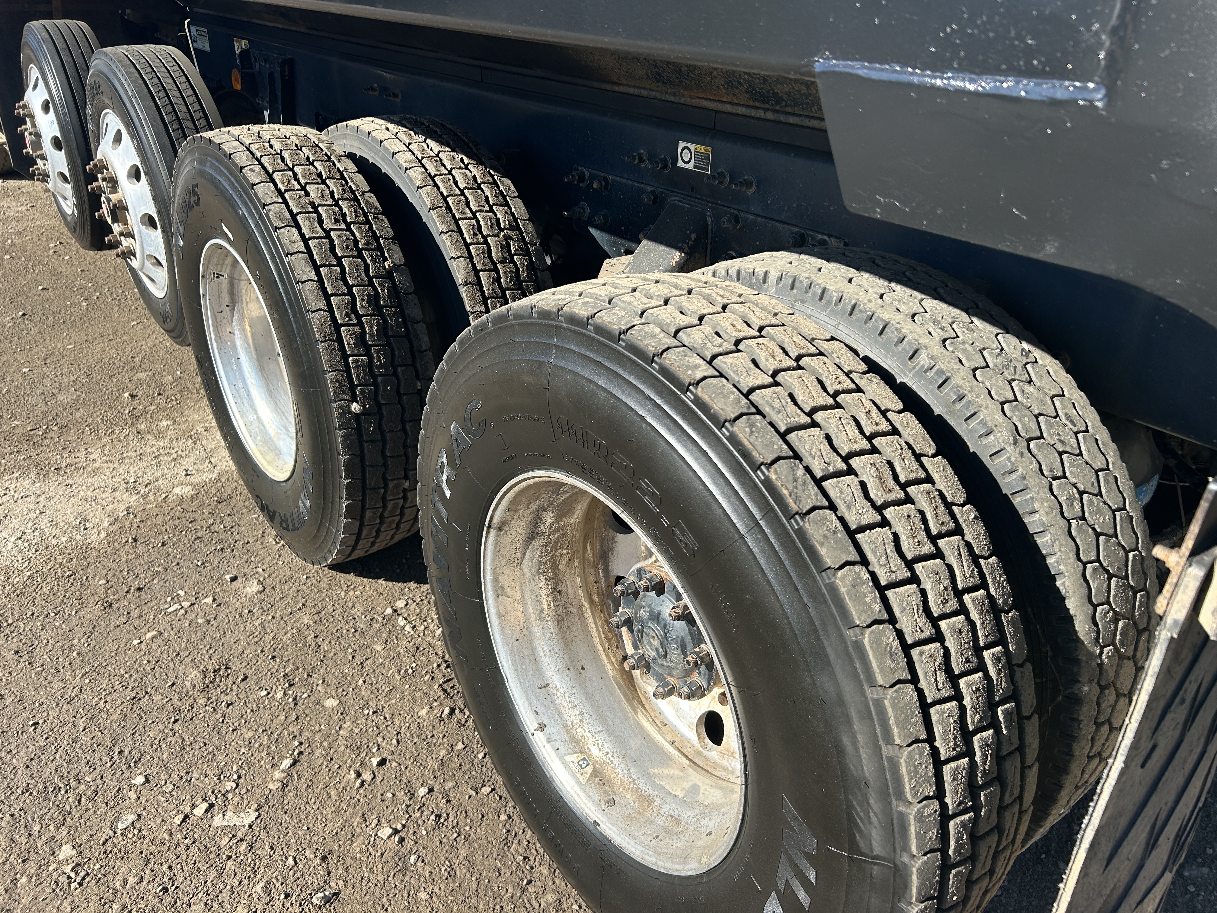 Used 2016 Kenworth T880 Quad Axle Dump Truck - Automatic