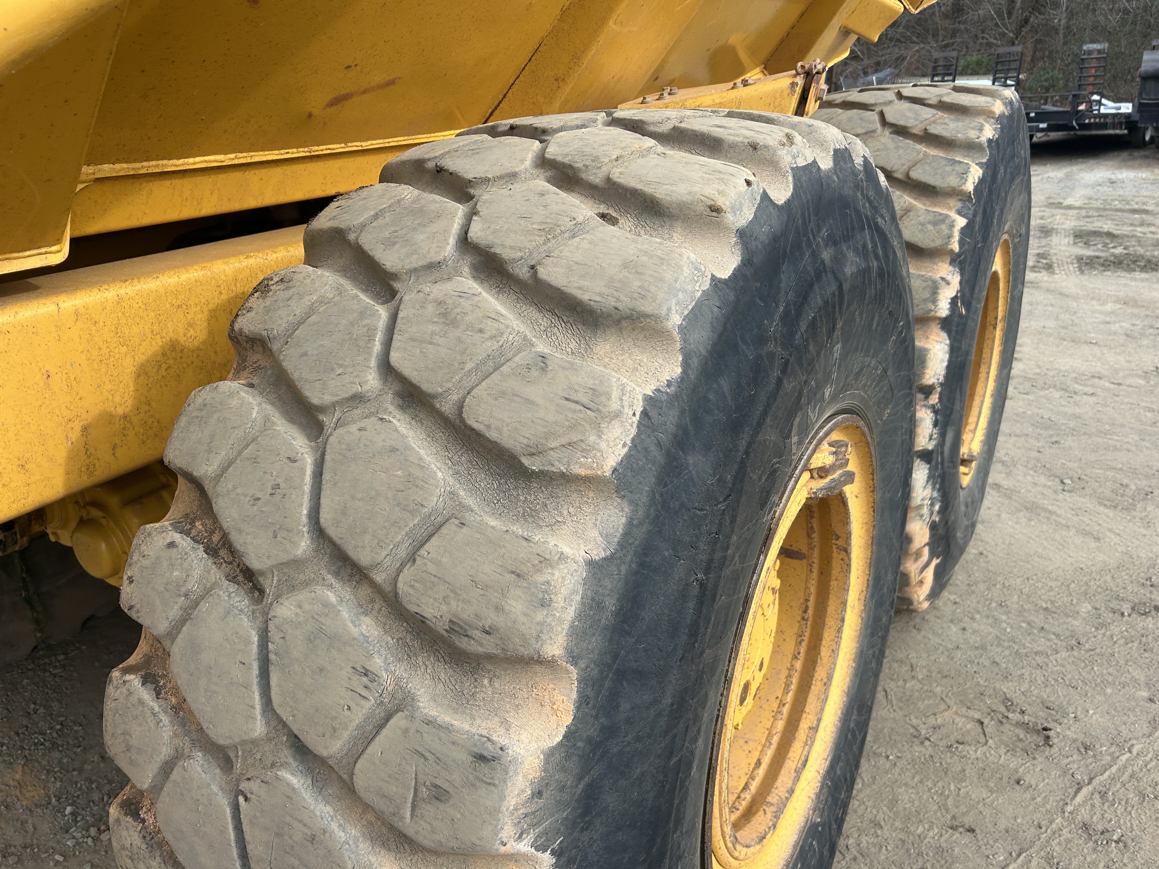 Used 2015 Deere 300D Series II